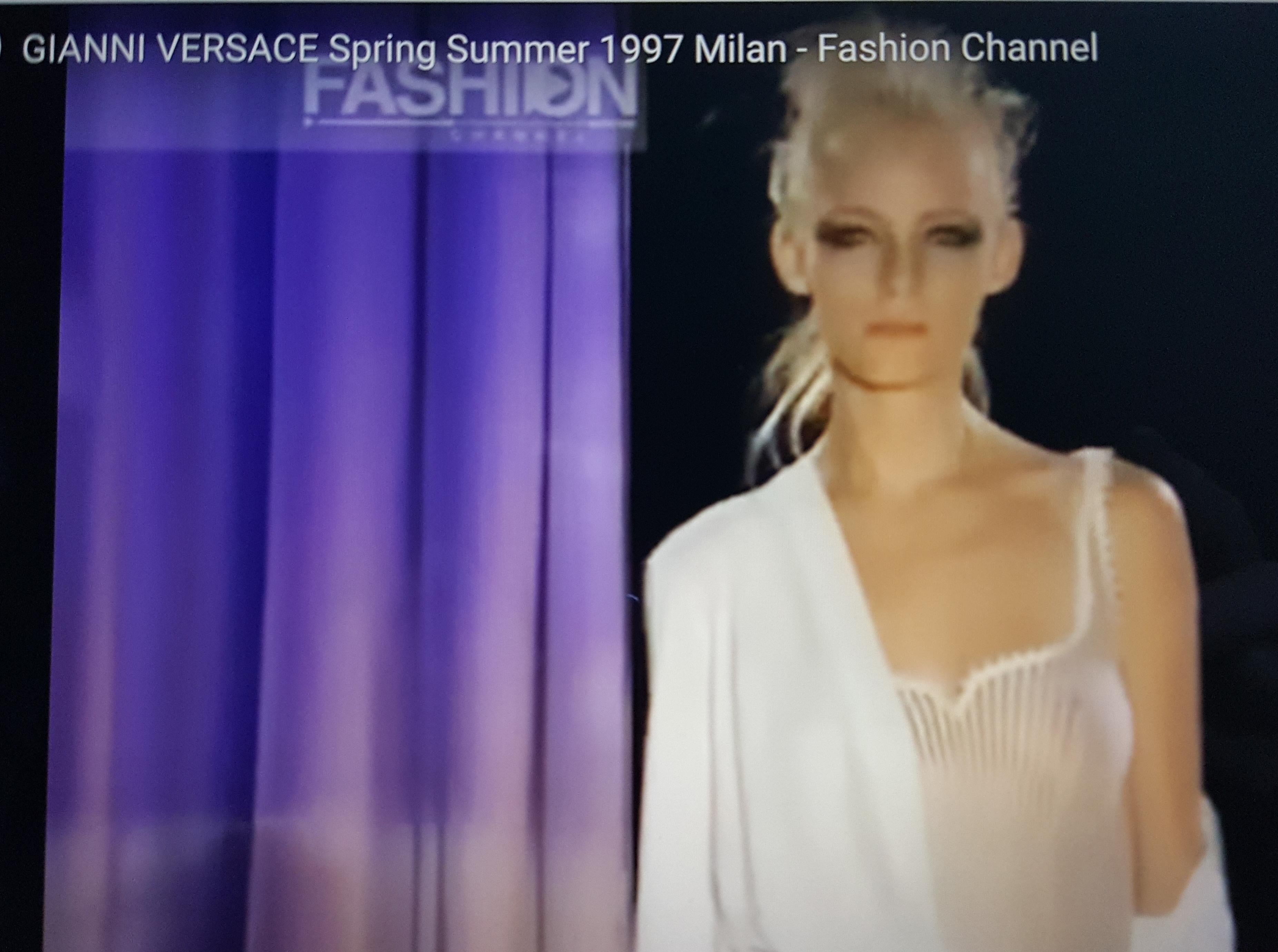 GianniVersaceFinalYear Couture RunwayMilan Renaissance Style Corset en soie, P/E 1997 en vente 7