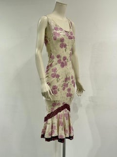 Robe en soie à motif floral et bordure en dentelle, collection Christian Dior printemps-été 1999, créée par John Galliano