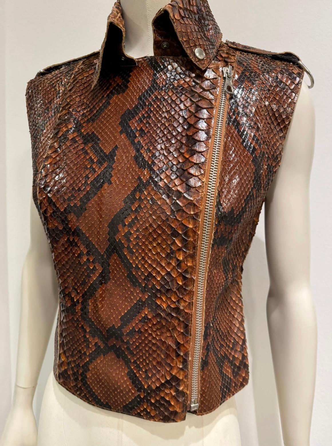 S/S2001 Dolce & Gabbana Top en cuir de python en vente 4