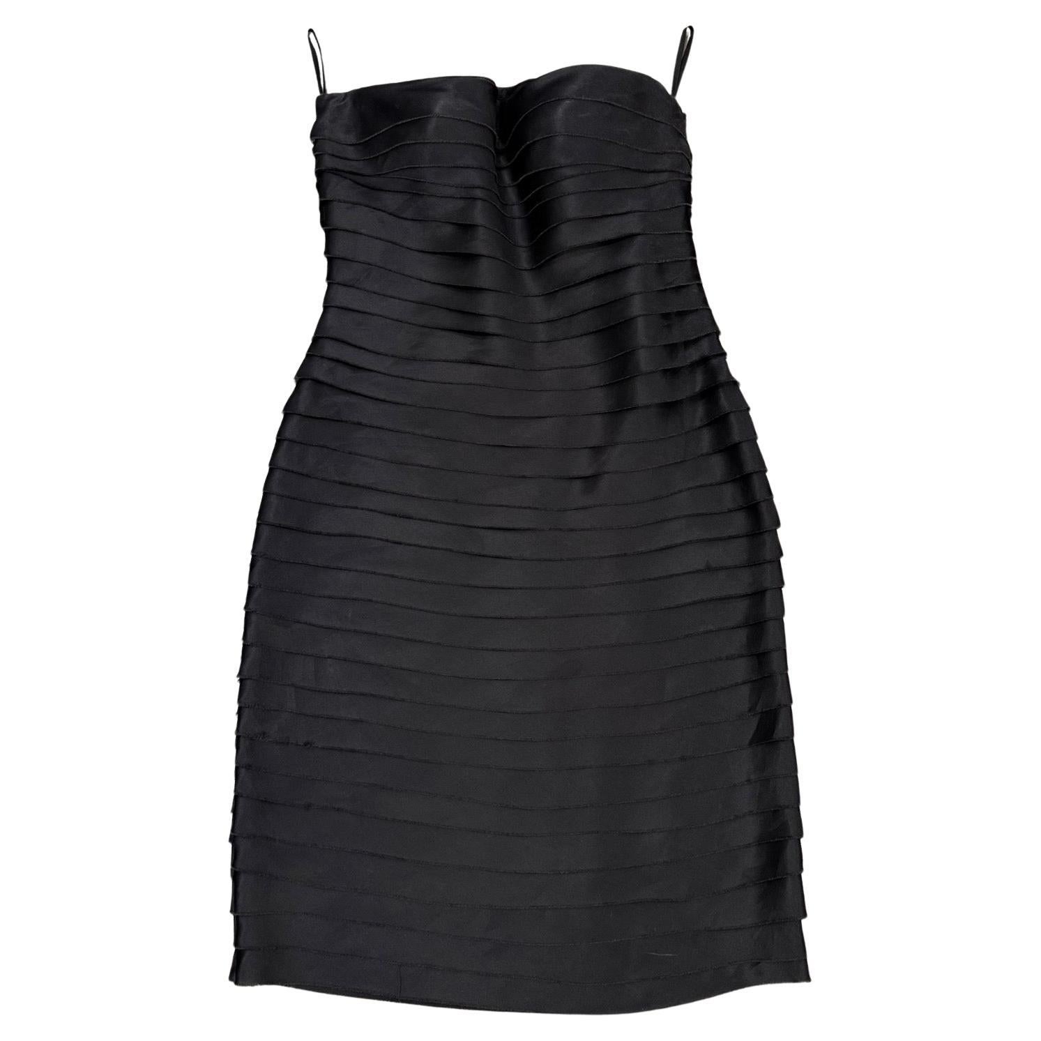 S/S2001 Gucci by Tom Ford runway strapeless silk dress