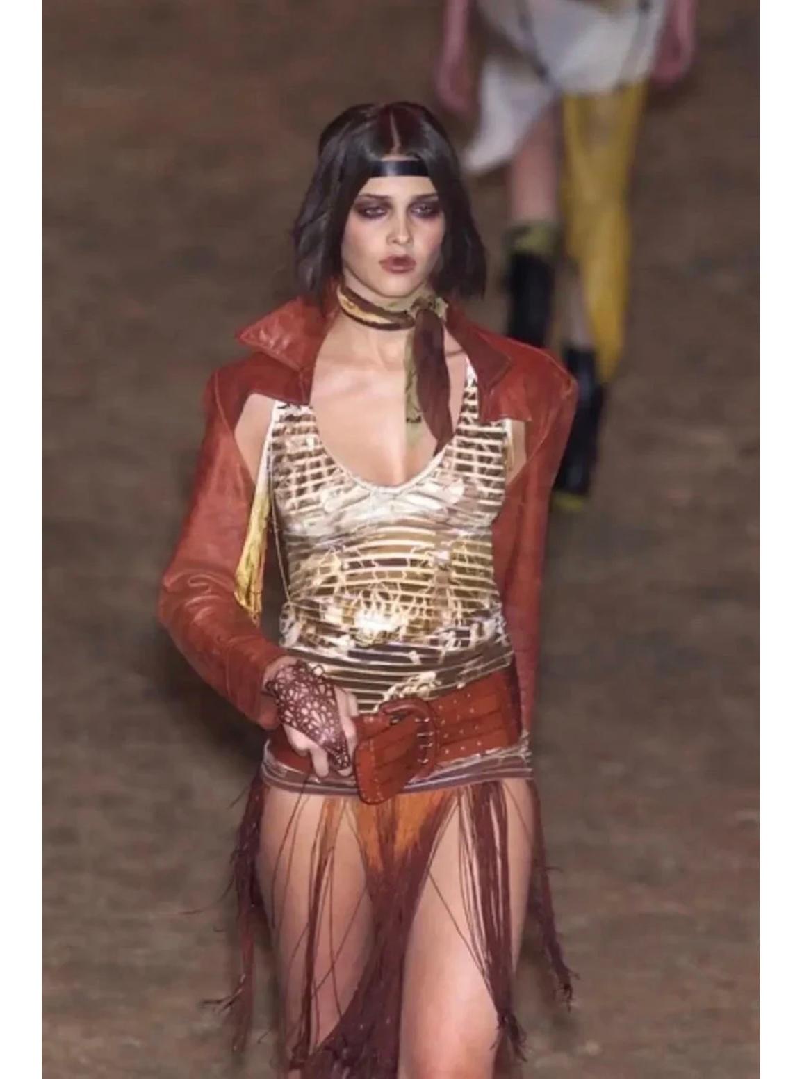 S/S 2001 Laufsteg Jean Paul Gaultier 