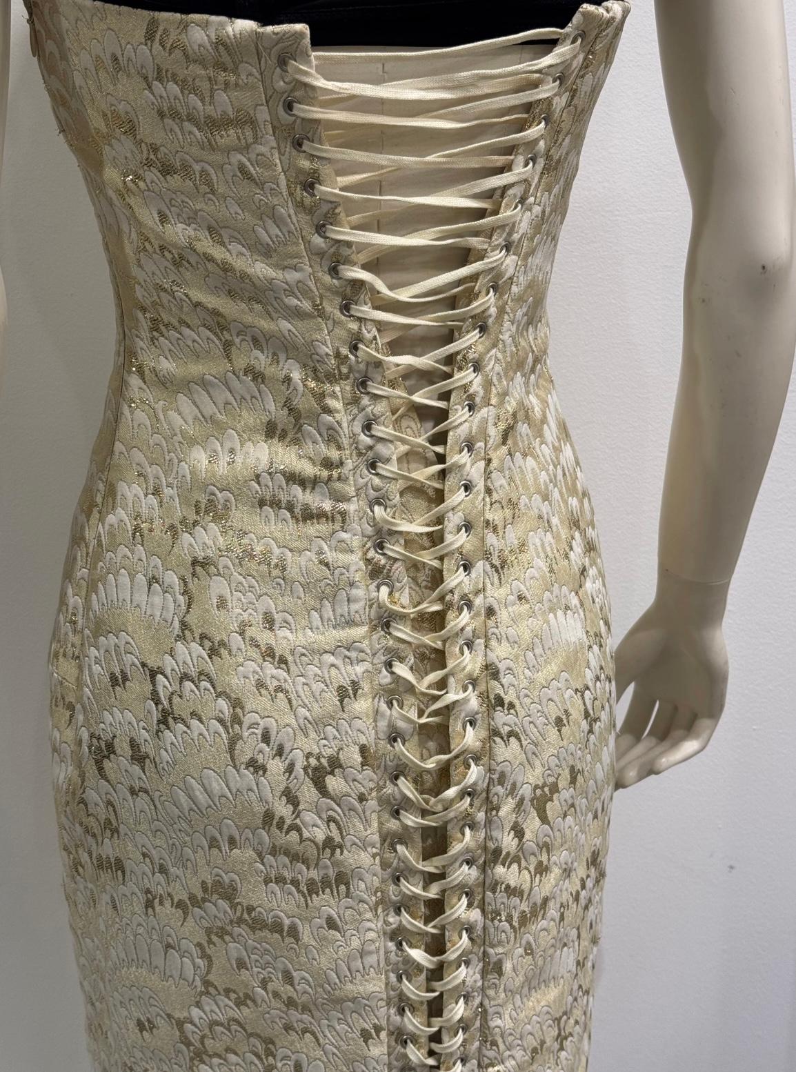 S/S2003 Dolce & Gabbana - Robe bodycon avec soutien-gorge à corset en vente 2