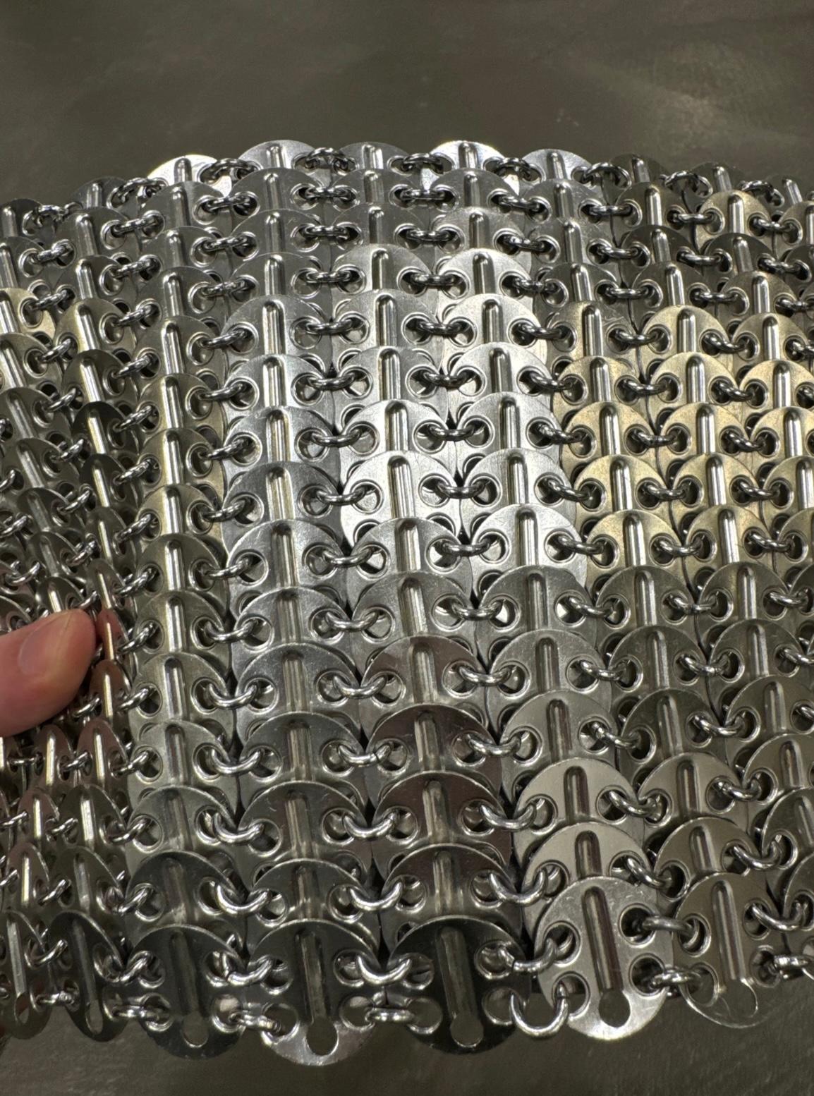 Borsa Dolce & Gabbana in metallo S/S2003 in vendita 2