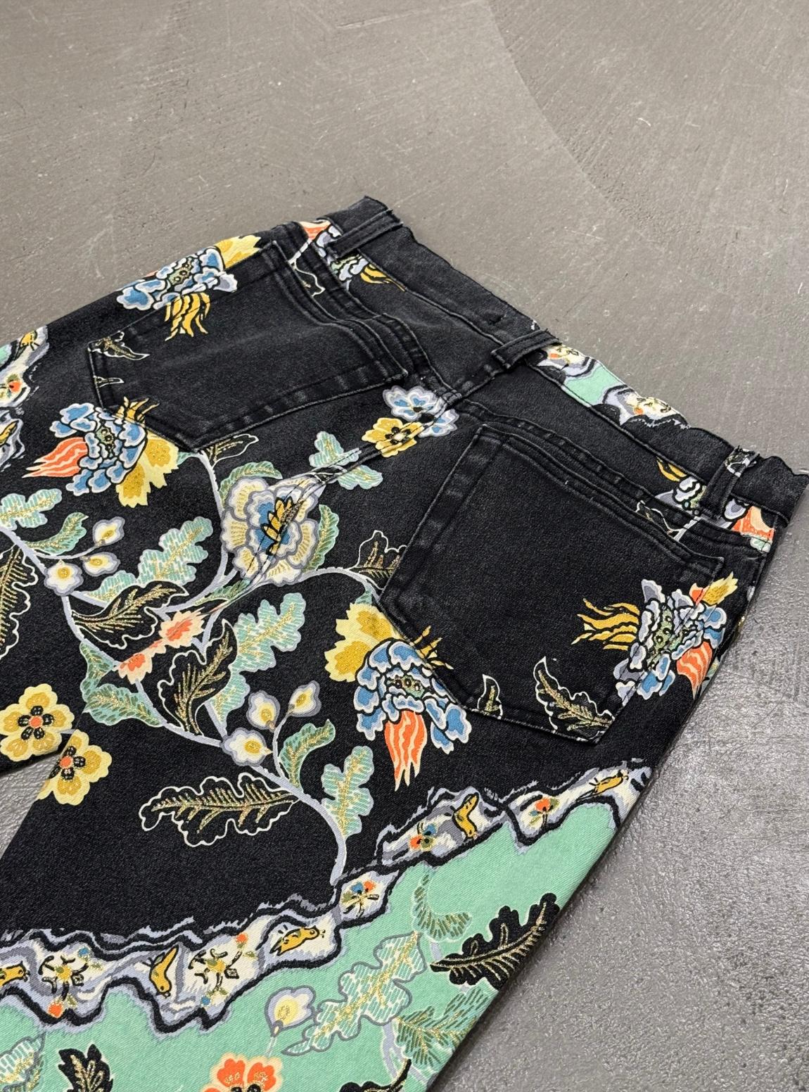 S/S2003 Conjunto Roberto Cavalli con estampado de chinoserie (top, cárdigan y vaqueros) en venta 7