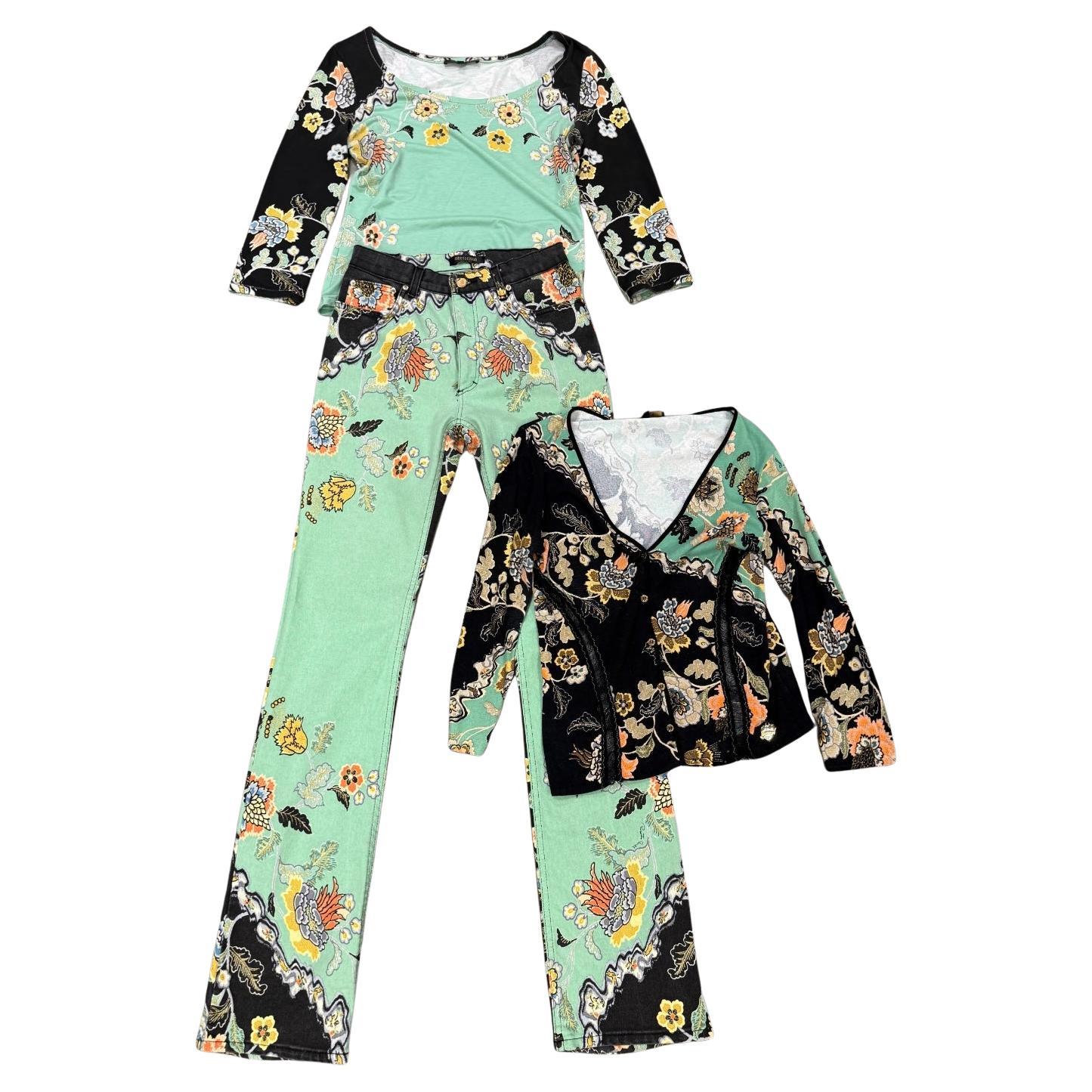 S/S2003 Conjunto Roberto Cavalli con estampado de chinoserie (top, cárdigan y vaqueros)