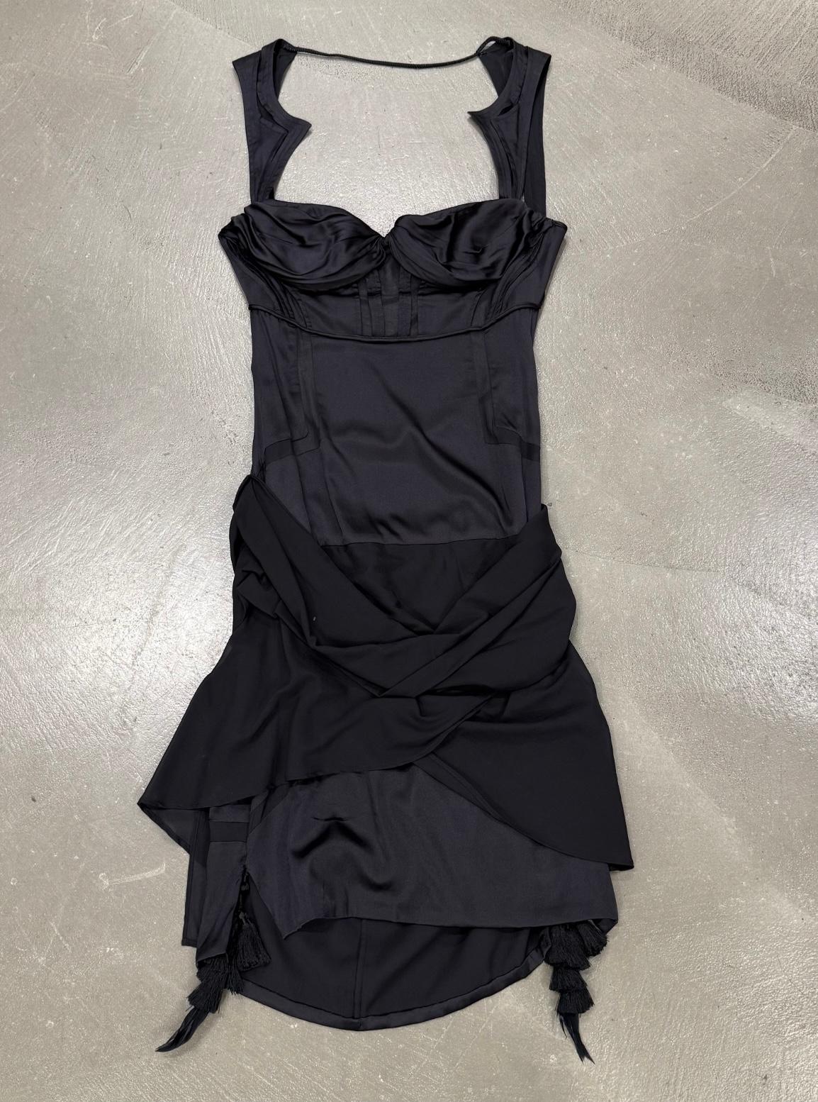 S/S2004 Gucci by Tom Ford robe corsetée bondage en vente 8