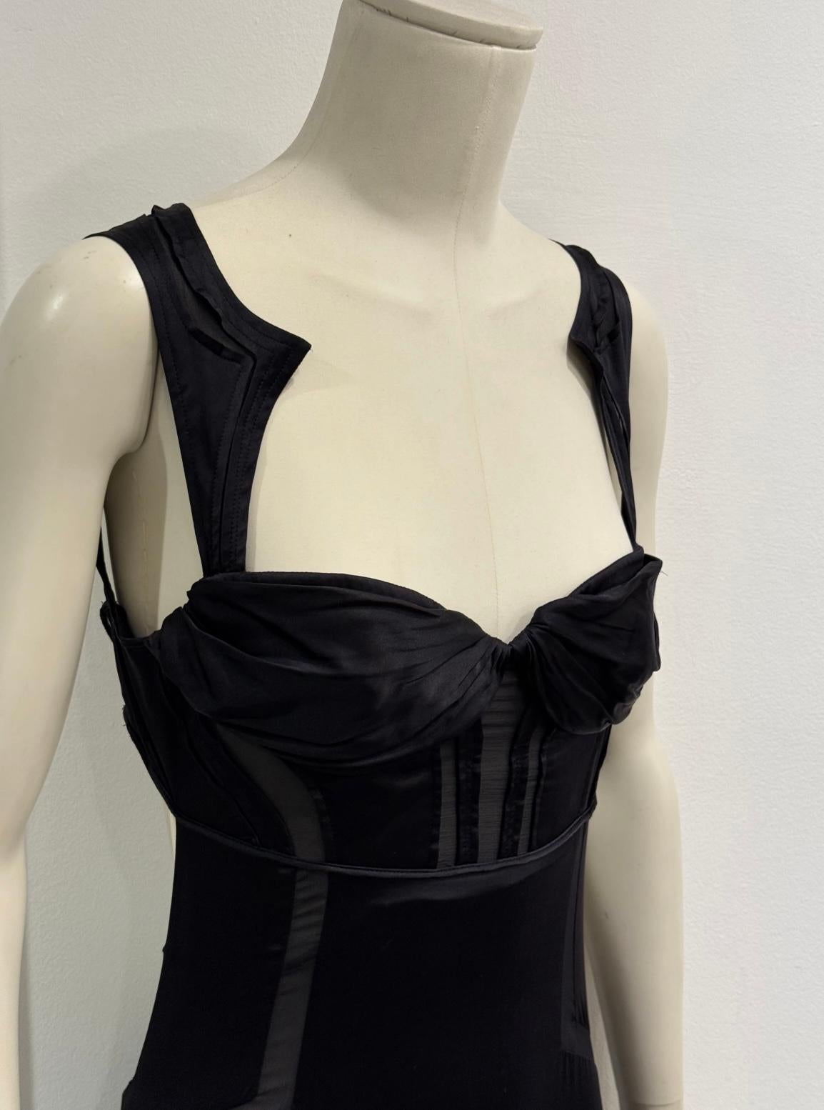 S/S2004 Gucci by Tom Ford robe corsetée bondage Pour femmes en vente