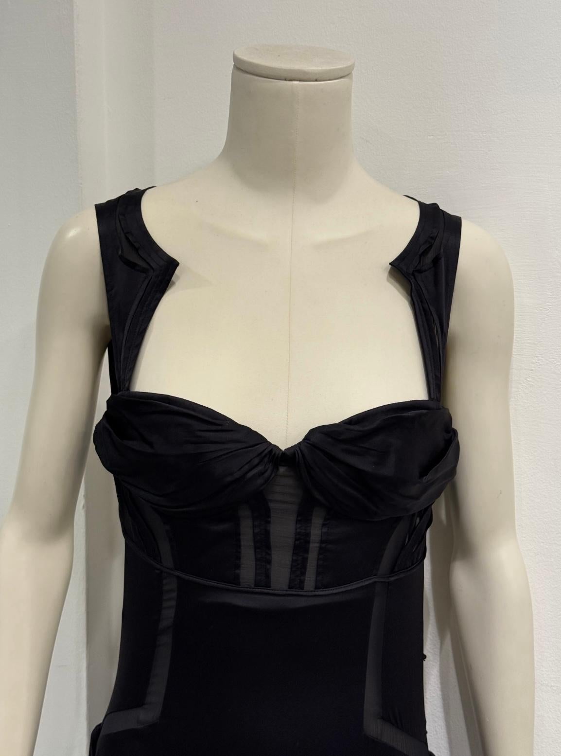 S/S2004 Gucci by Tom Ford robe corsetée bondage en vente 1