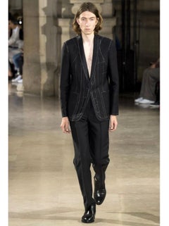 S/S2017 Maison Margiela runway basting stitch jacket