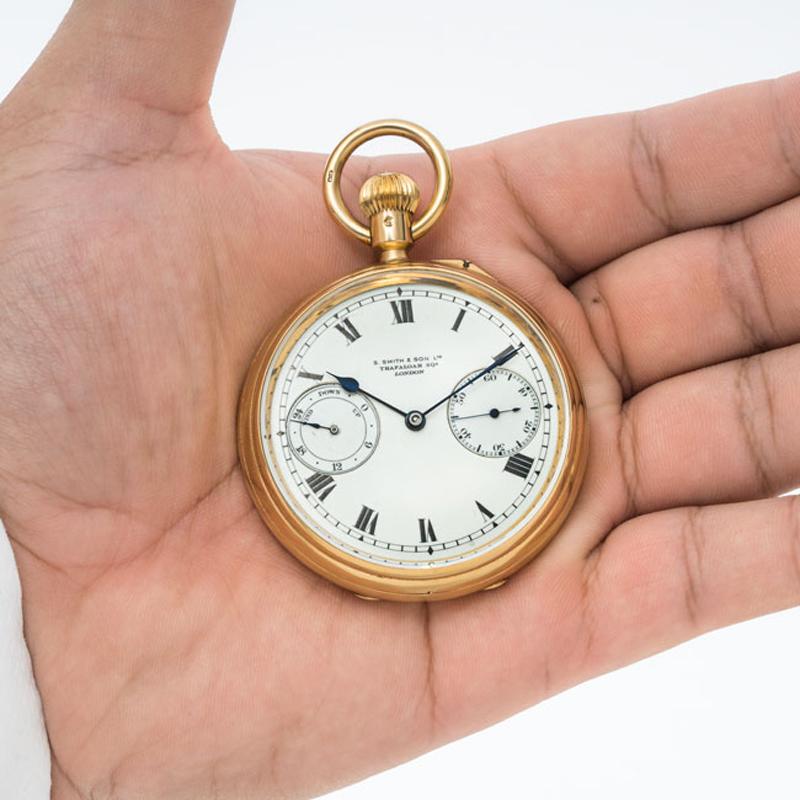 S. Smith And Son. A Gold Keyless Lever Fusee Up & Down Free Sprung Pocket Watch For Sale 3