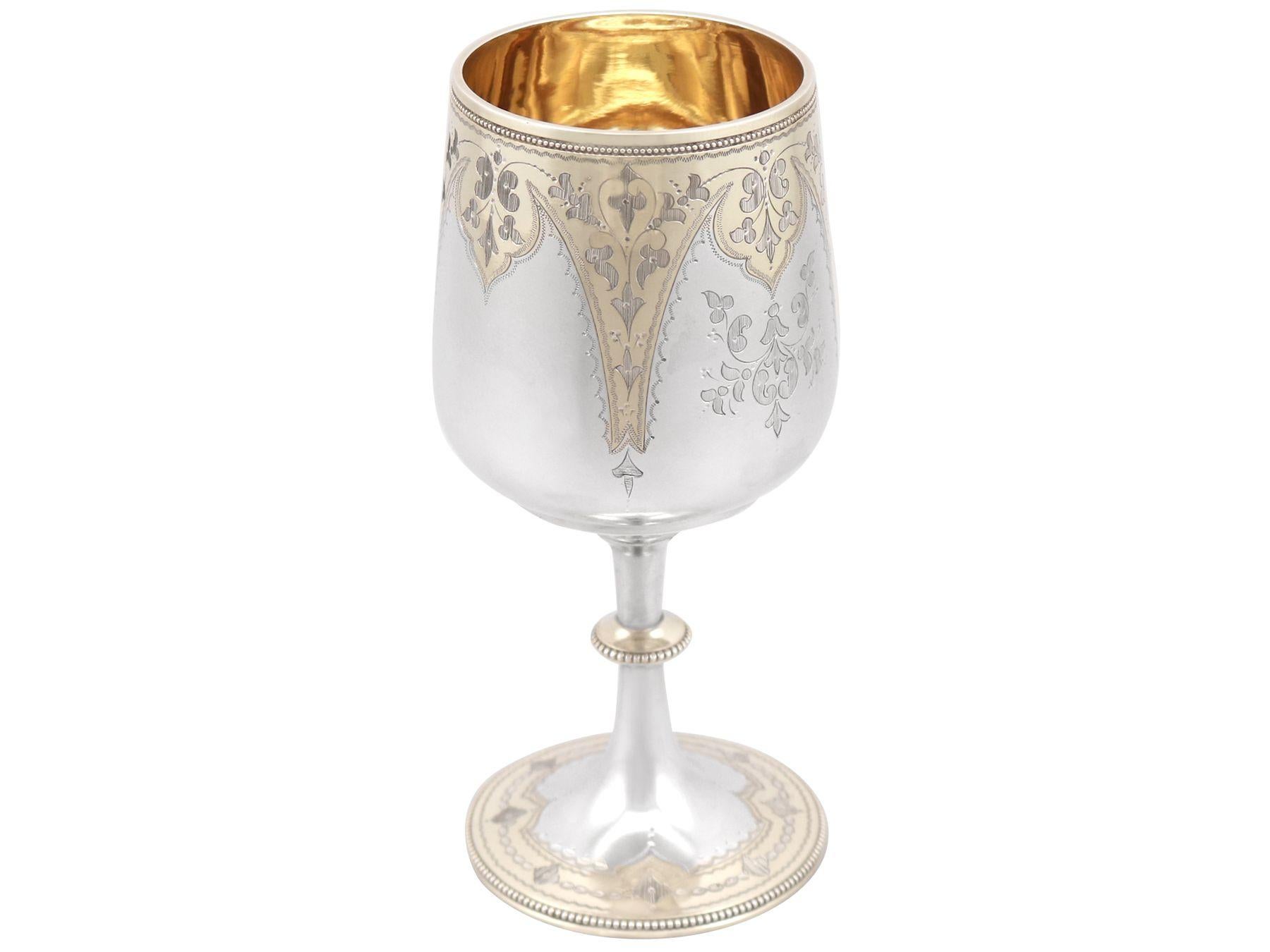 Copa de vino inglesa victoriana de plata de ley en caja Victoriano en venta