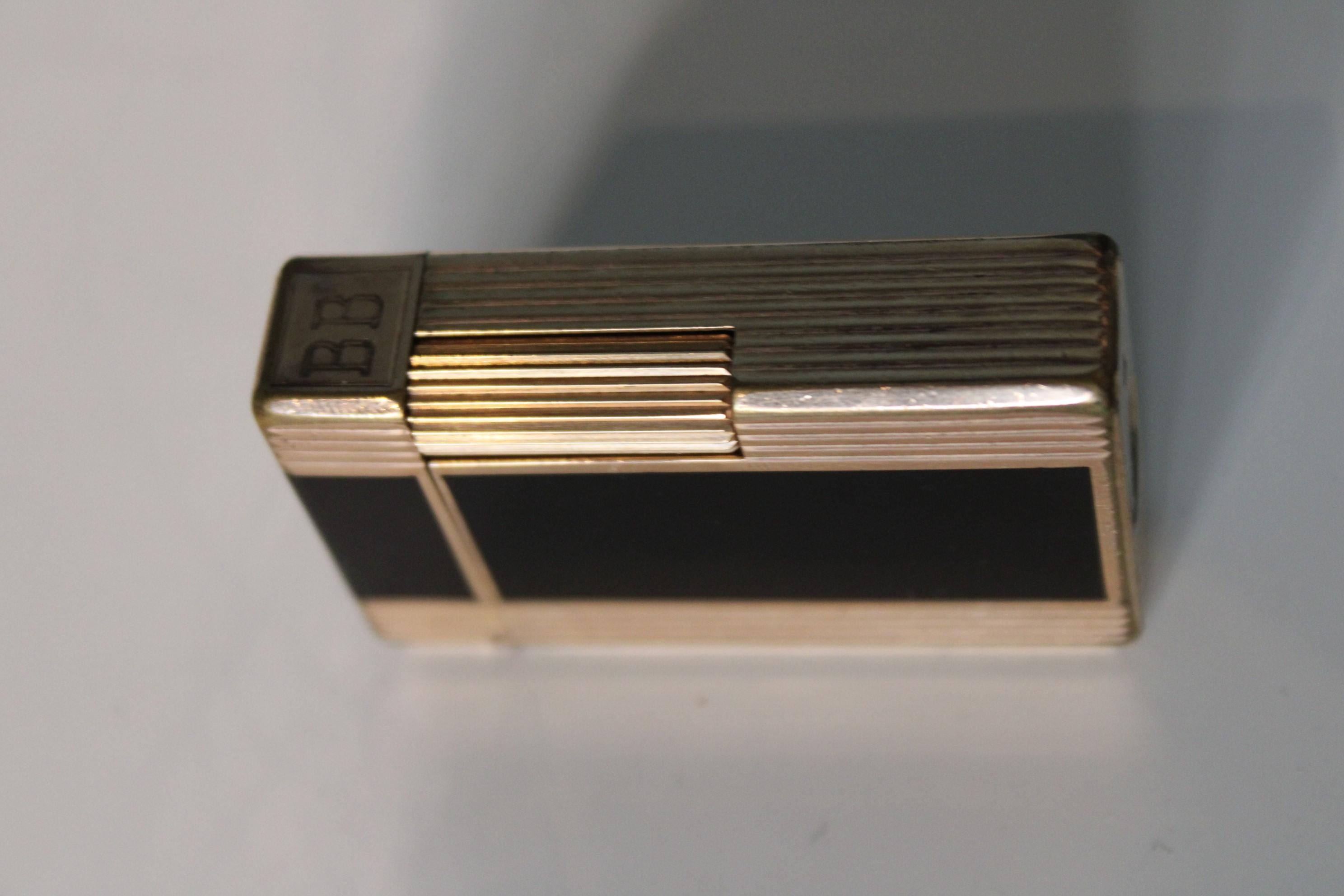 S. T. Dupont Lighter, Gold Plated, Hallmark For Sale at 1stDibs ...