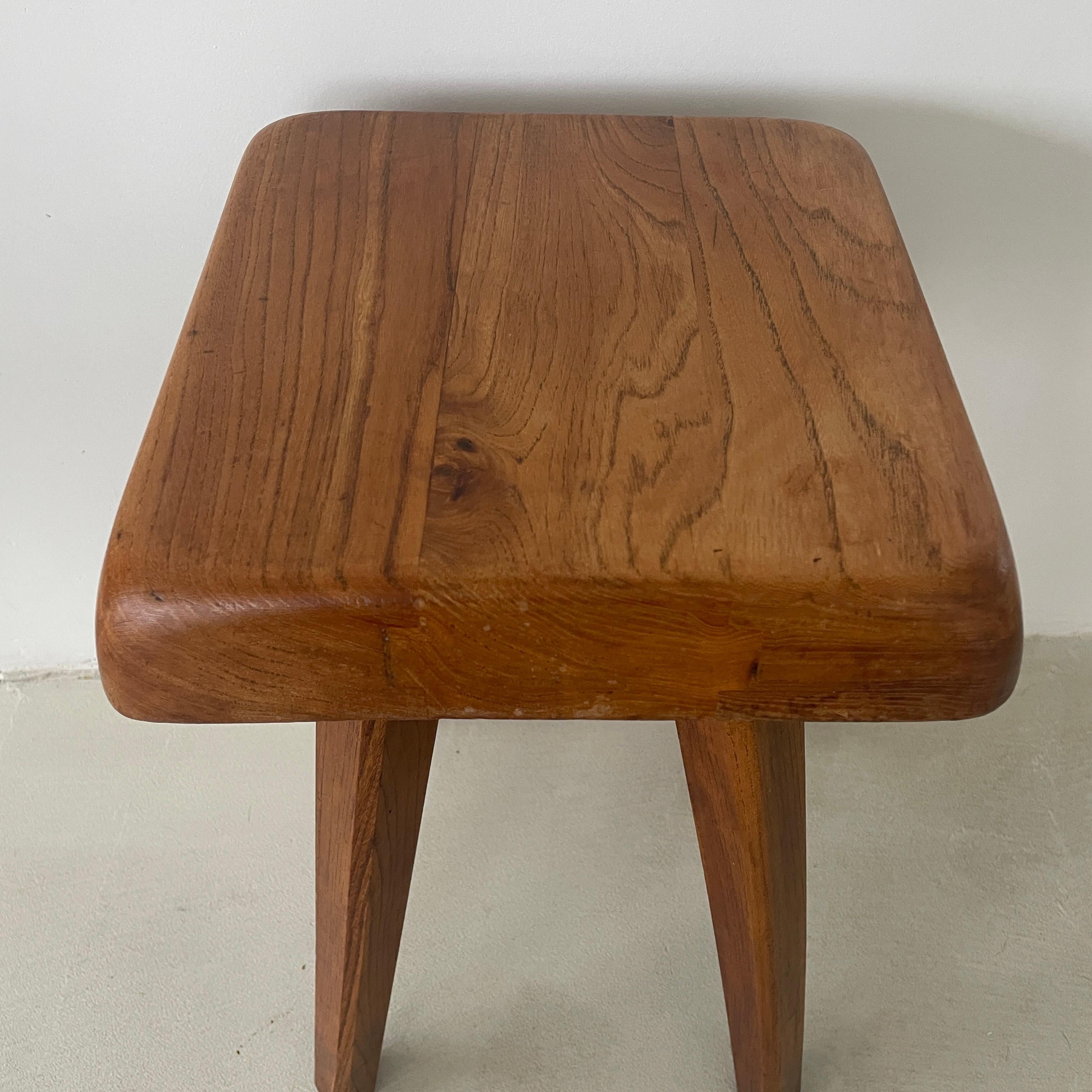 Orme Un ensemble de deux tabourets S01 de Pierre Chapo, France, 1970 en vente
