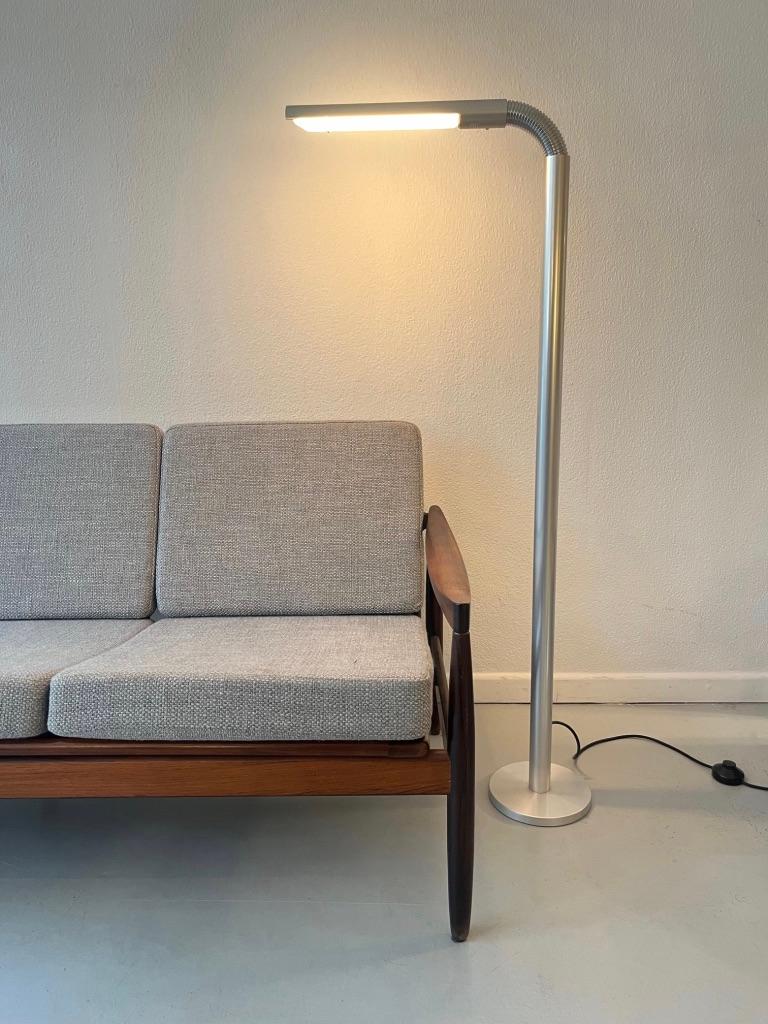 S1 Adjustable Aluminum Floor Lamp by Rico & Rosemary Baltensweiler, Switzerland For Sale 7