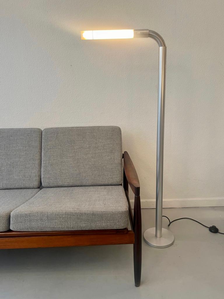 S1 Adjustable Aluminum Floor Lamp by Rico & Rosemary Baltensweiler, Switzerland For Sale 9