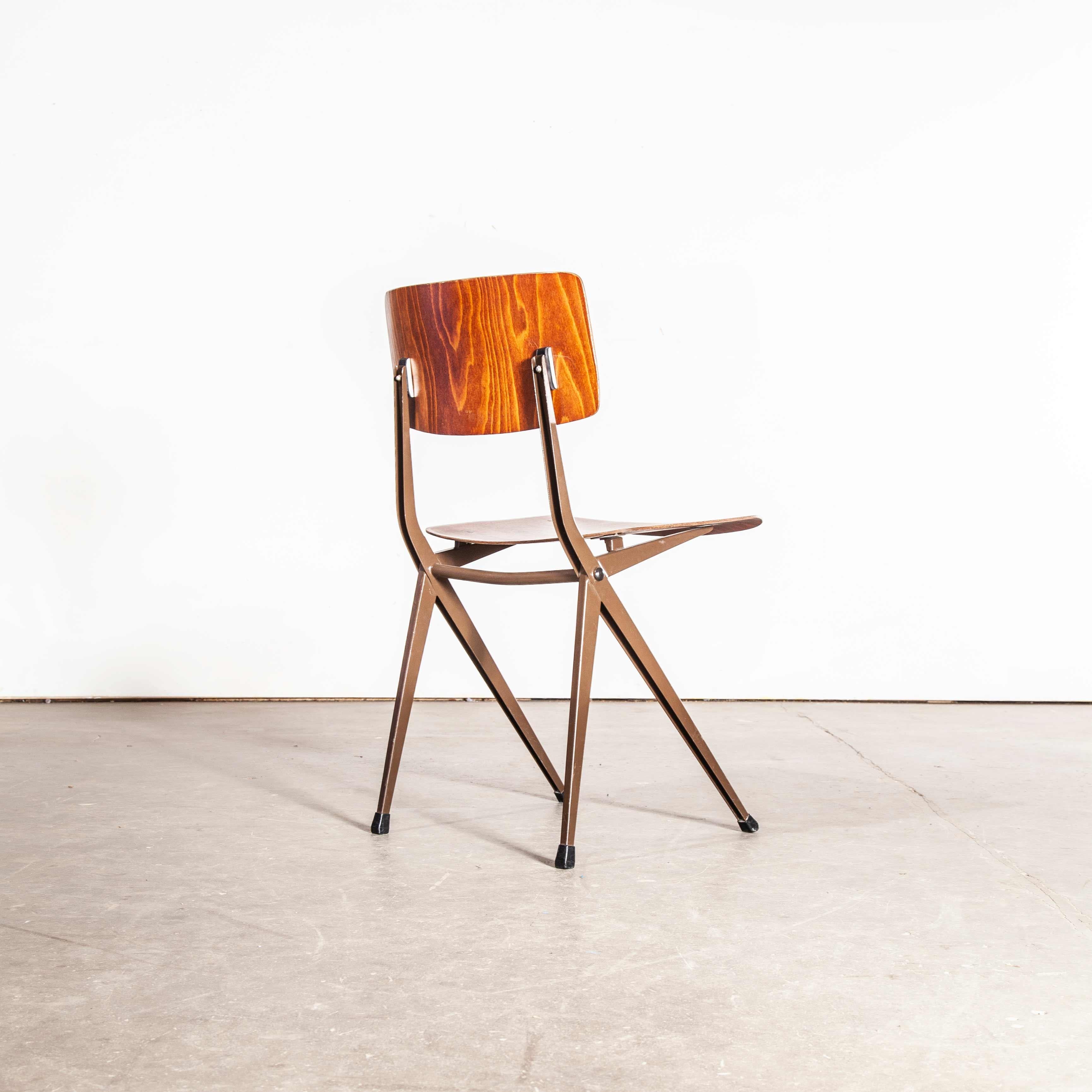 S201 dining chair by Ynske Kooistra for Marko – set of six. The classic Dutch compass leg chair was perhaps originally created by Prouve who then inspired a number of beautiful chair designs in the late 1950s. Friso Kramer and Wim Rietveld designed
