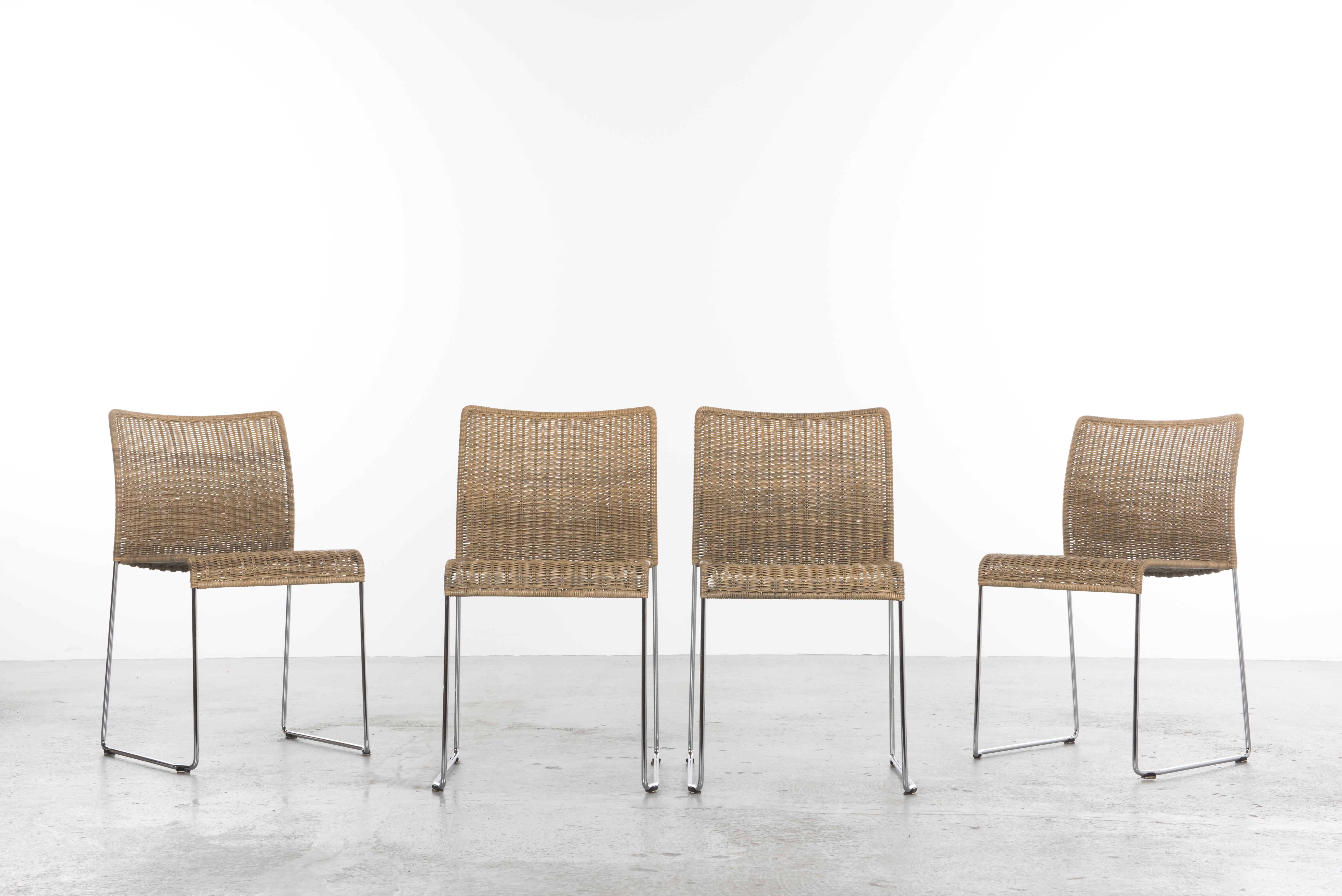 Late 20th Century S21 Bicolor Rattan Chairs by Tito Agnoli for Pierantonio Bonacina