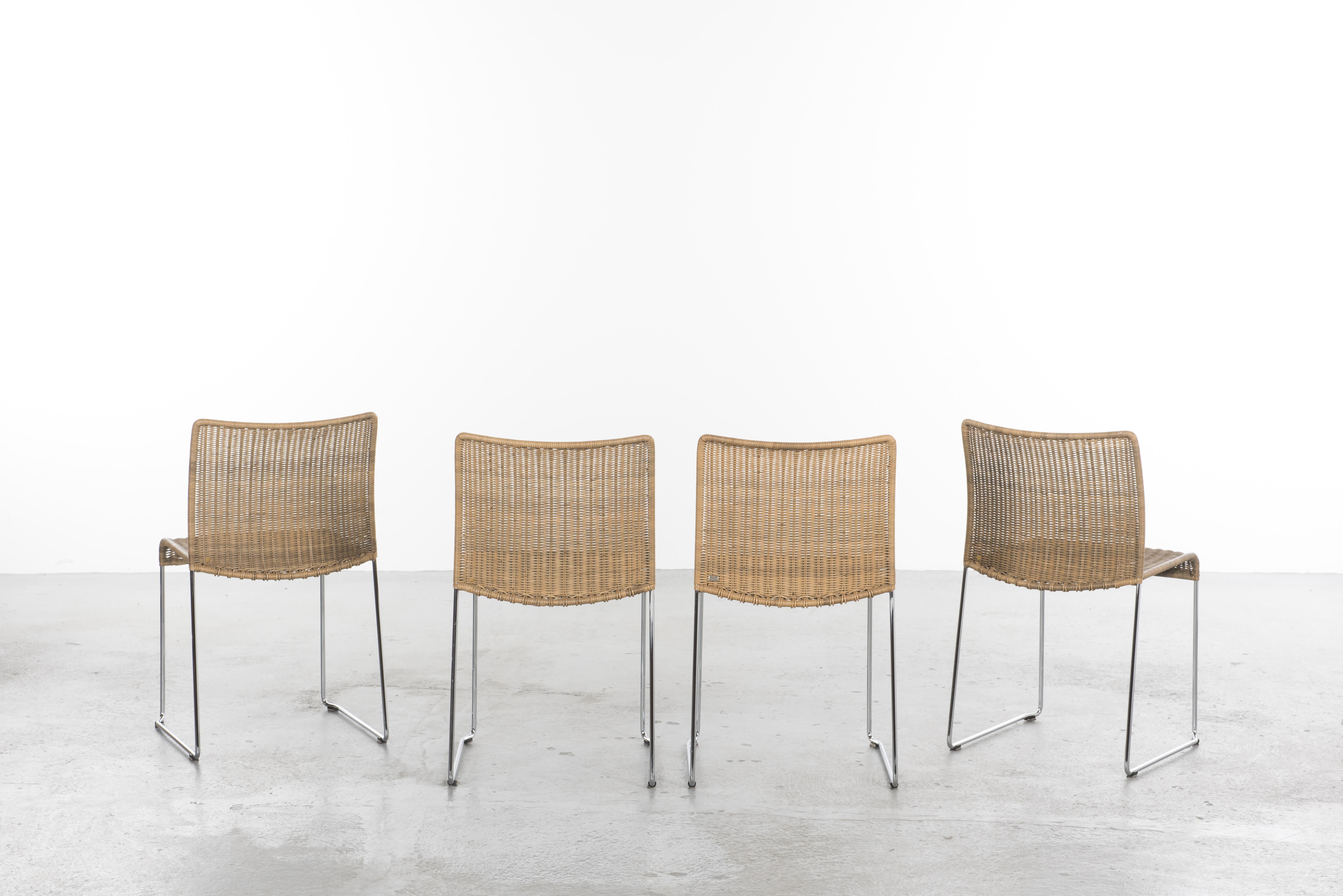S21 Bicolor Rattan Chairs by Tito Agnoli for Pierantonio Bonacina 1