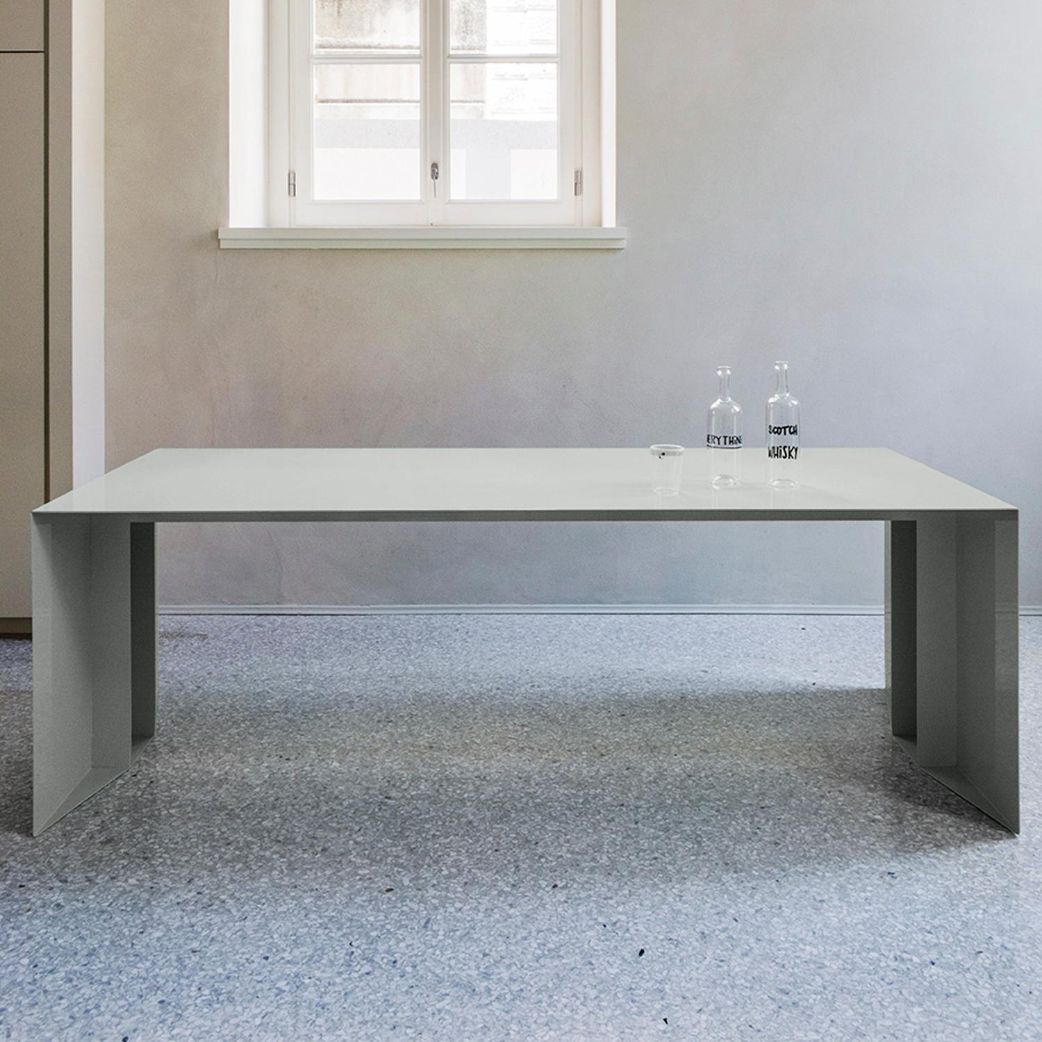 S3 Table by Secondome Edizioni In New Condition For Sale In Geneve, CH