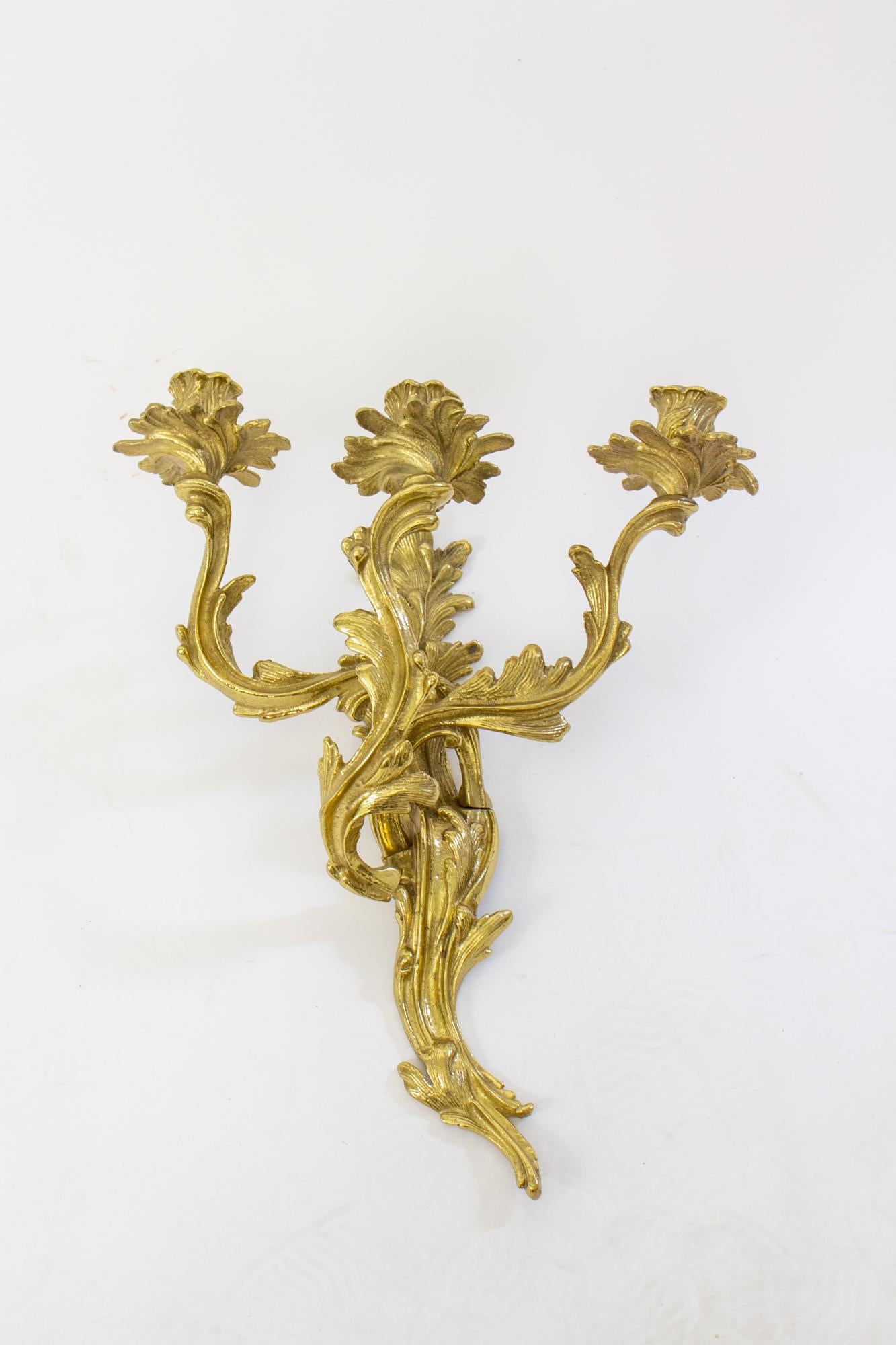 S392 Mid 20th Century Brass Louis XV Style Sconces - a Pair For Sale 8