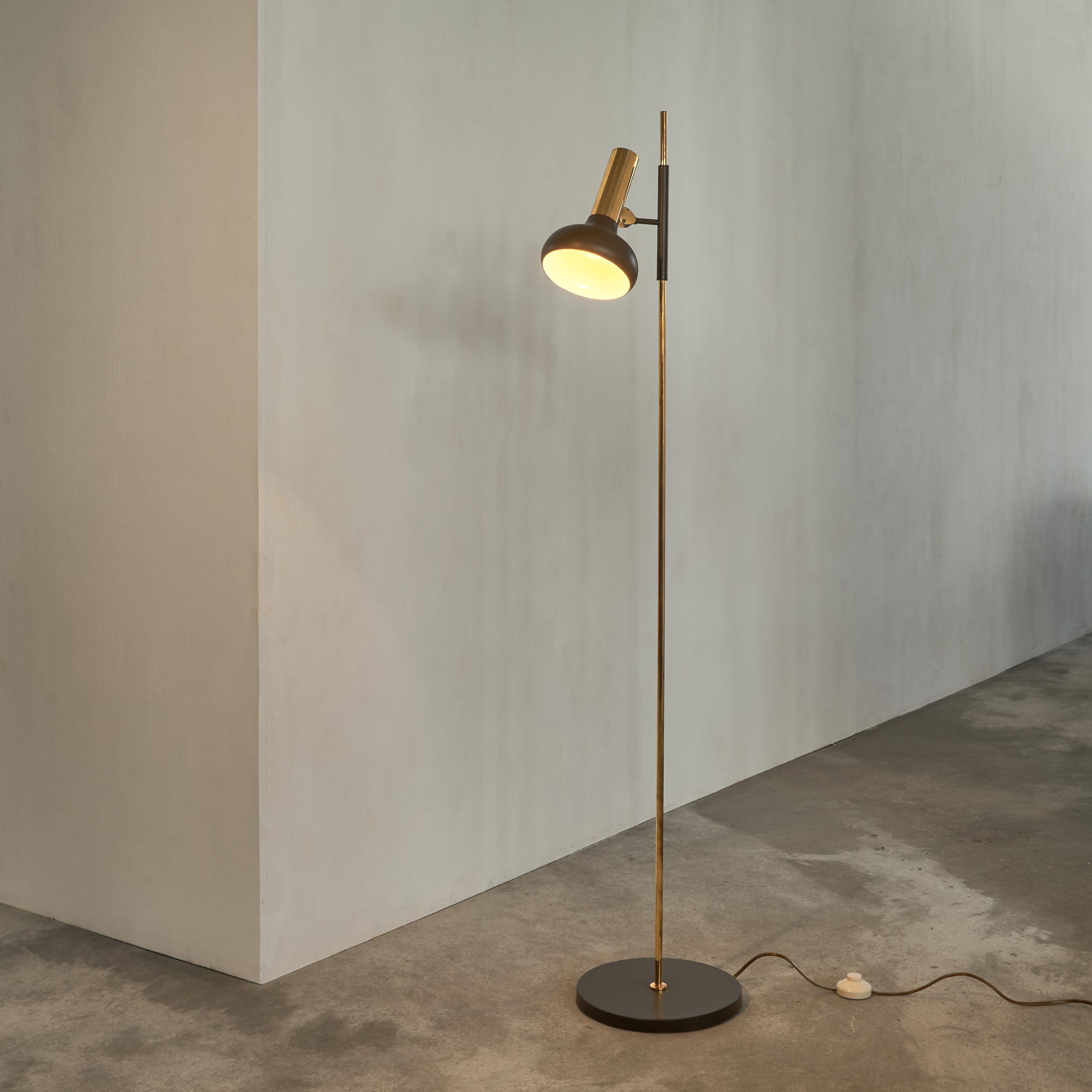 S.A. Boulanger Floor Lamp in Brass 1