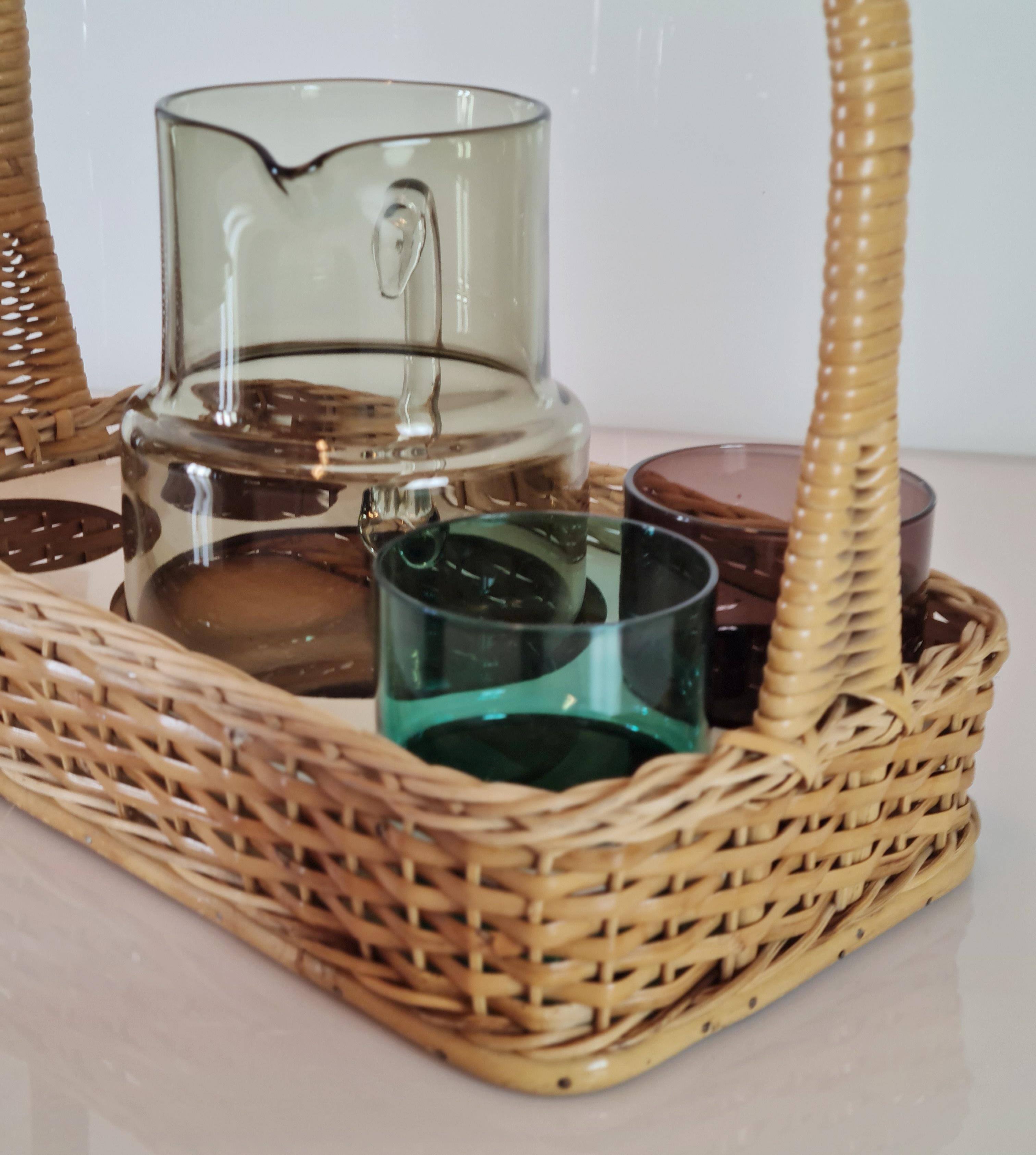 Finnish Saara Hopea Juice Set with Stacking Glasses and Pitcher 1718/ 1618, Nuutajärvi For Sale