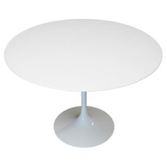 Saarinen 42" White Laminate Tulip Dining Table