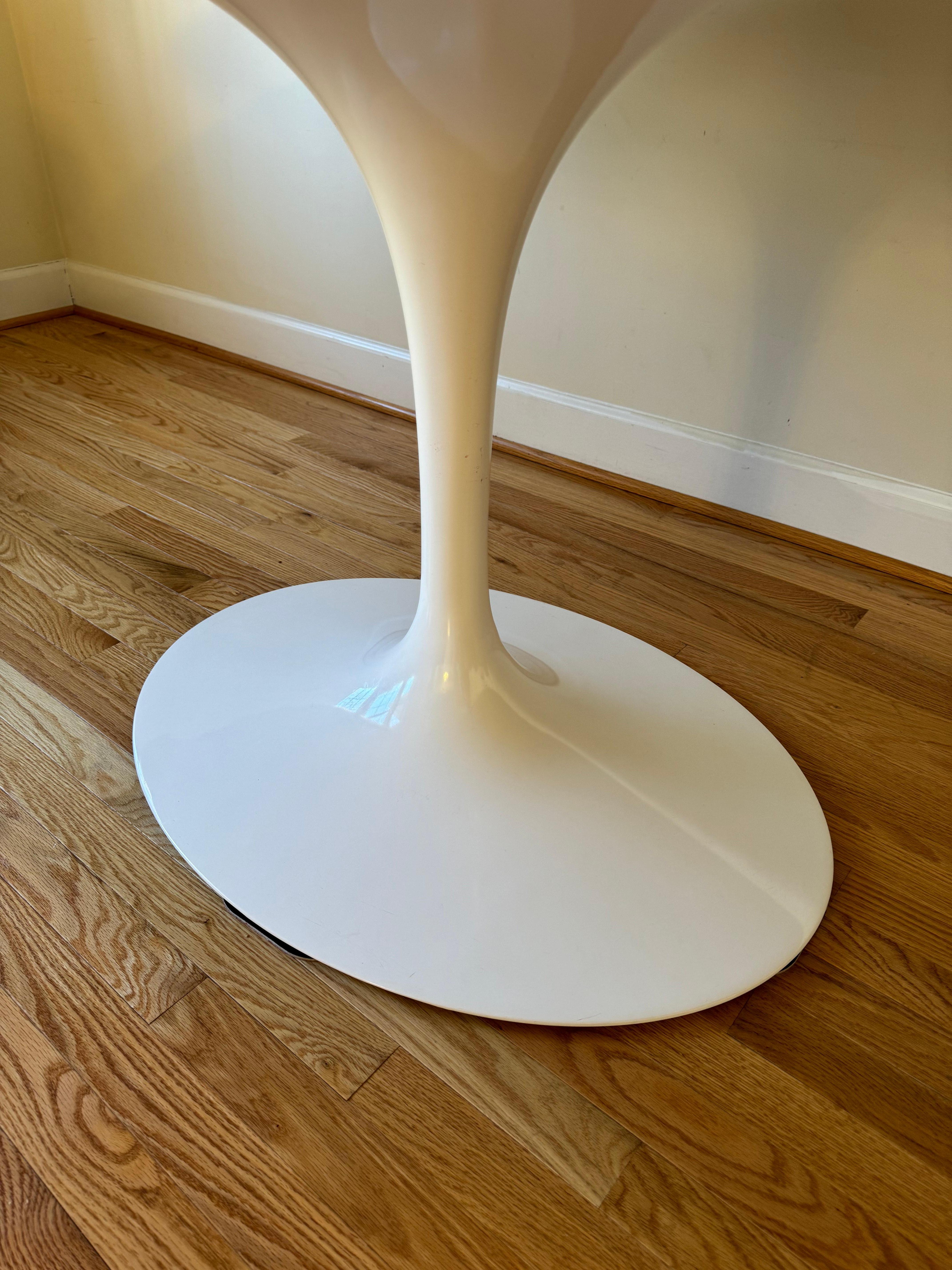 Table à manger Saarinen ovale d'Eero Saarinen pour Knoll en vente 5