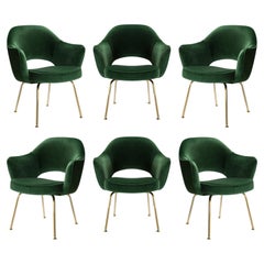 Saarinen Executive Arm Chairs in Emerald Velvet, Gold Edition - Set of 6
