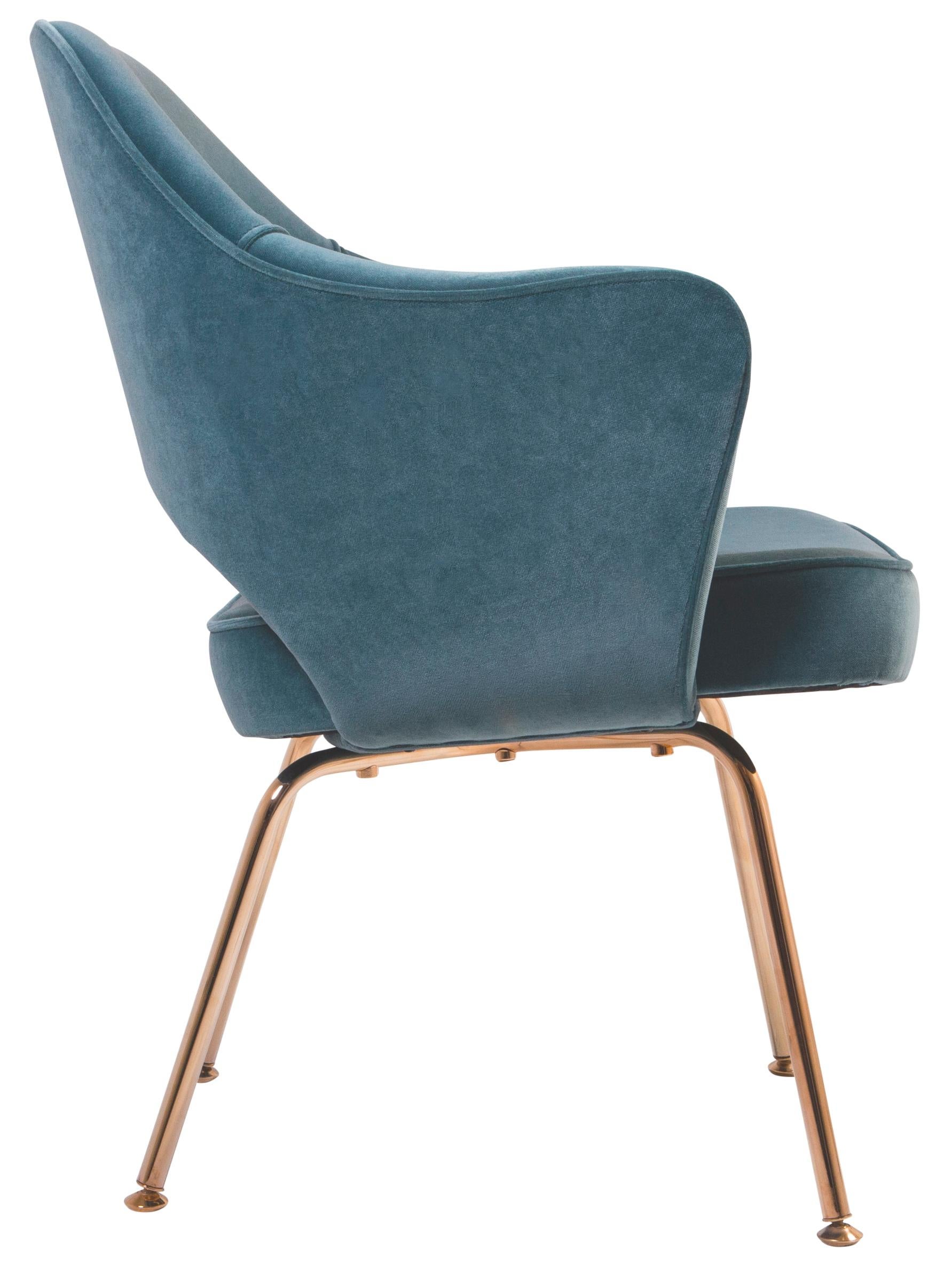 Plated Saarinen Executive Arm Chairs in Pavo Blue Velvet, Gold Edition, Pair For Sale