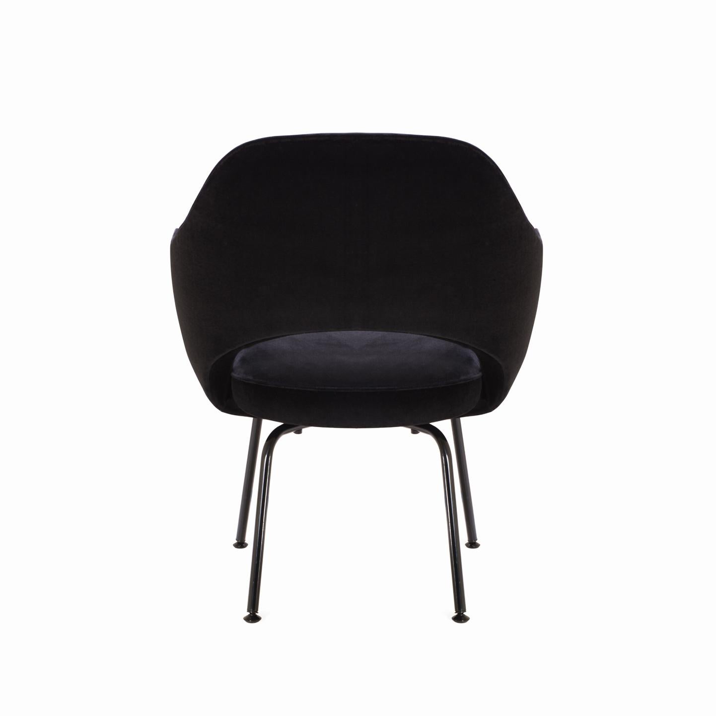 Mid-Century Modern Saarinen Executive Armchair in Black Velvet, Black Powder Coated Legs For Sale