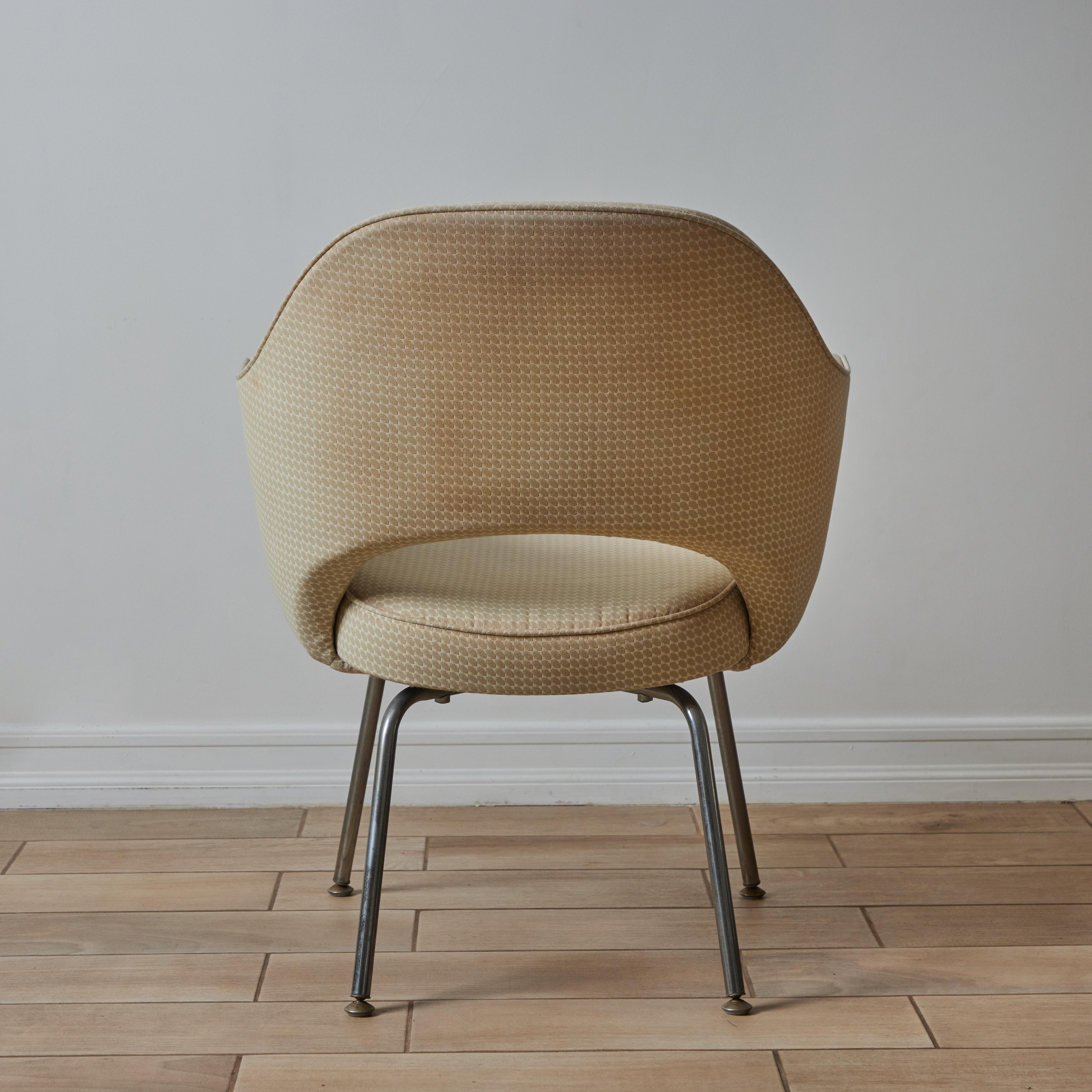 American Saarinen Executive Armchair with Metal Legs for Knoll For Sale