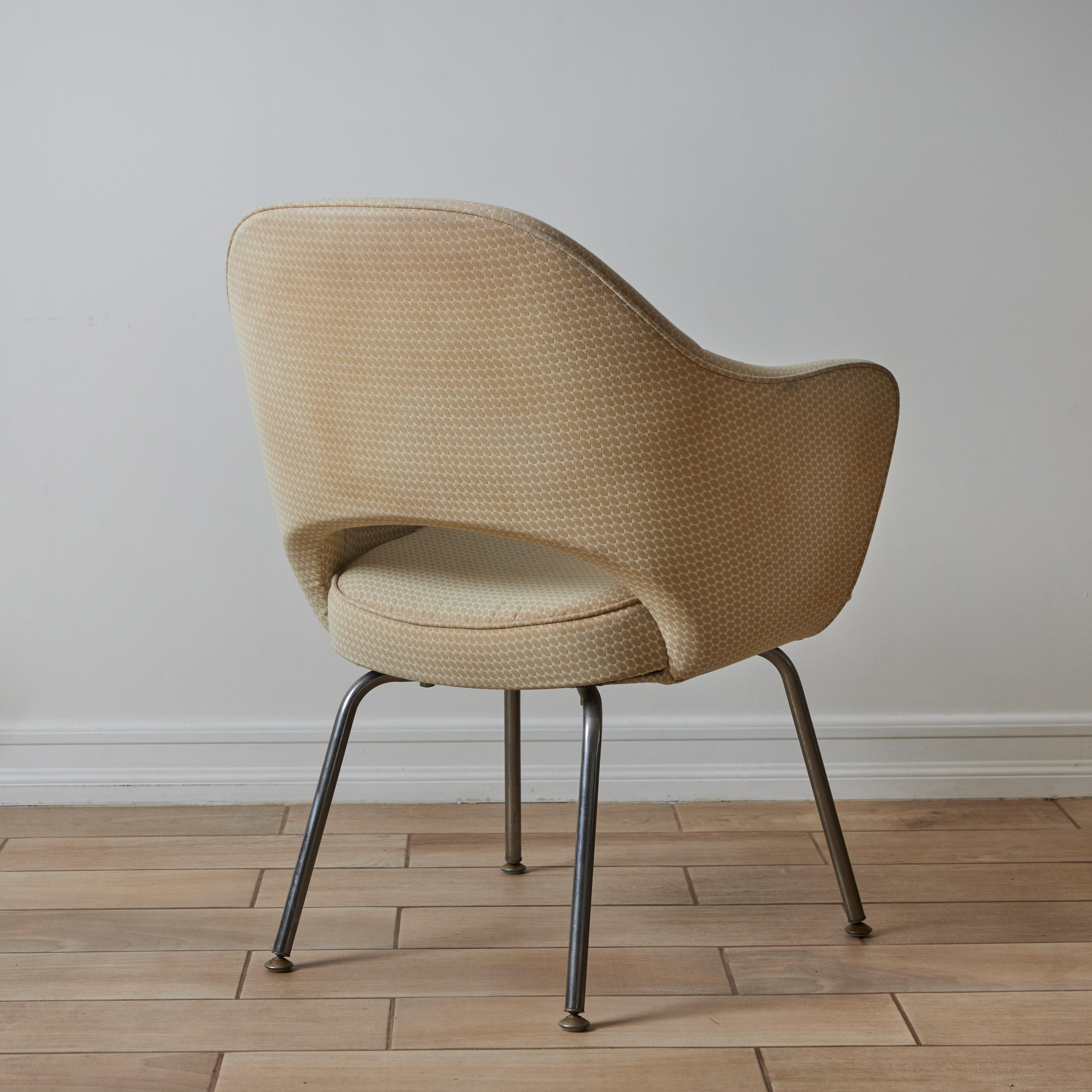 20th Century Saarinen Executive Armchair with Metal Legs for Knoll For Sale
