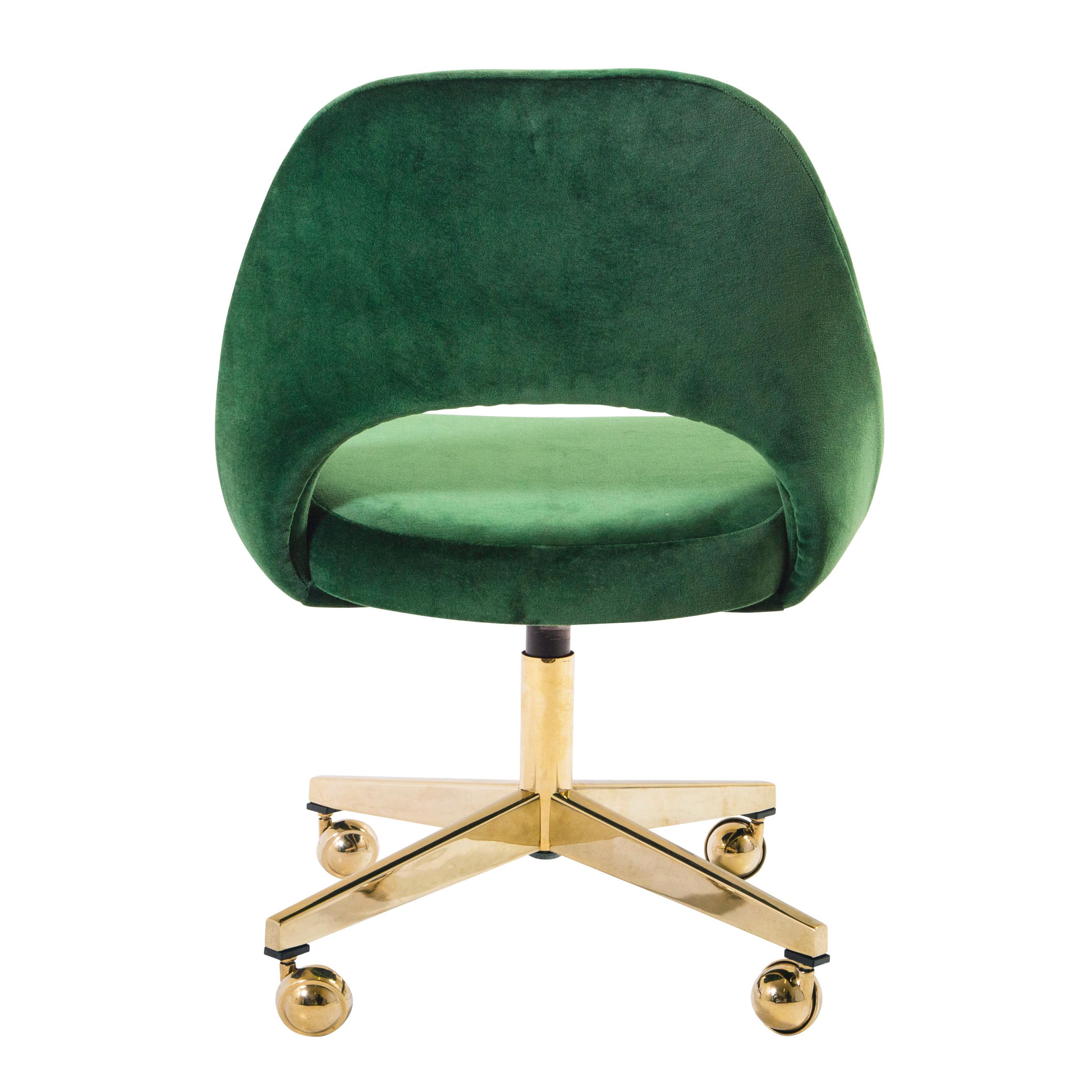 Mid-Century Modern Saarinen Executive Armless Chair in Emerald Green Velvet, Vintage Swivel Base For Sale
