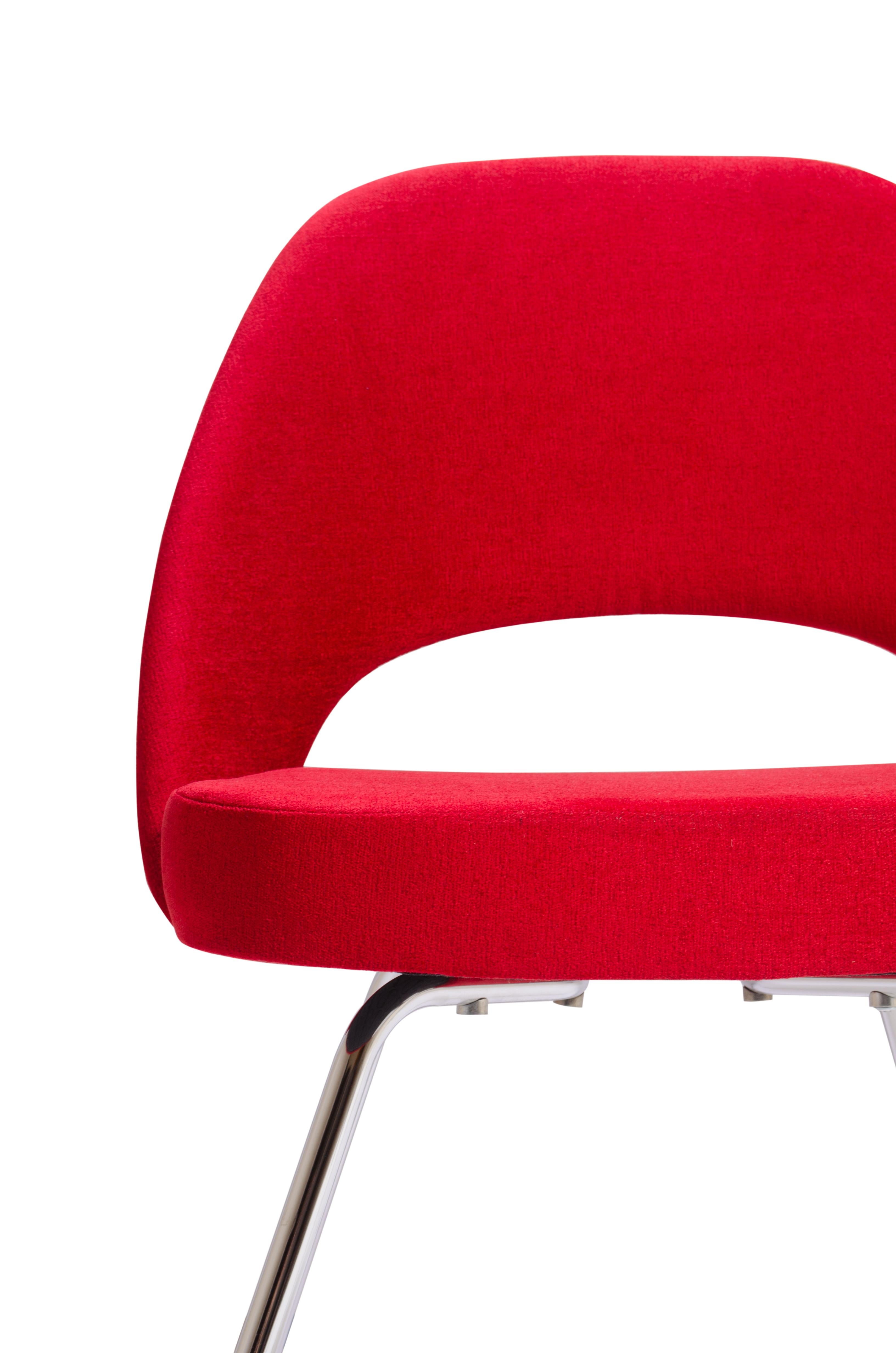 Late 20th Century Saarinen Executive Armless Chair in Fire Red Fabric, Chrome Tubular Legs For Sale