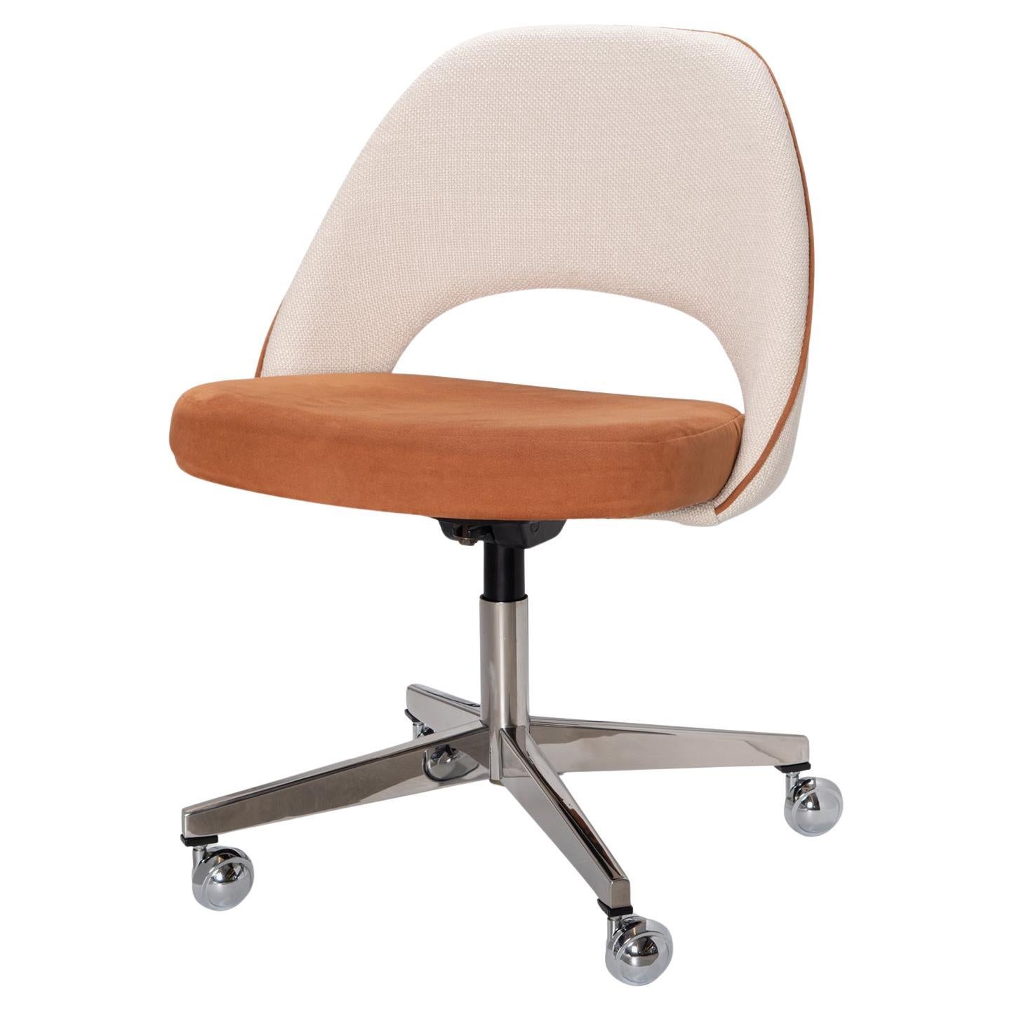Saarinen Executive Armless Chair in Ivory Weave & Saddle Ultrasuede, Swivel Base