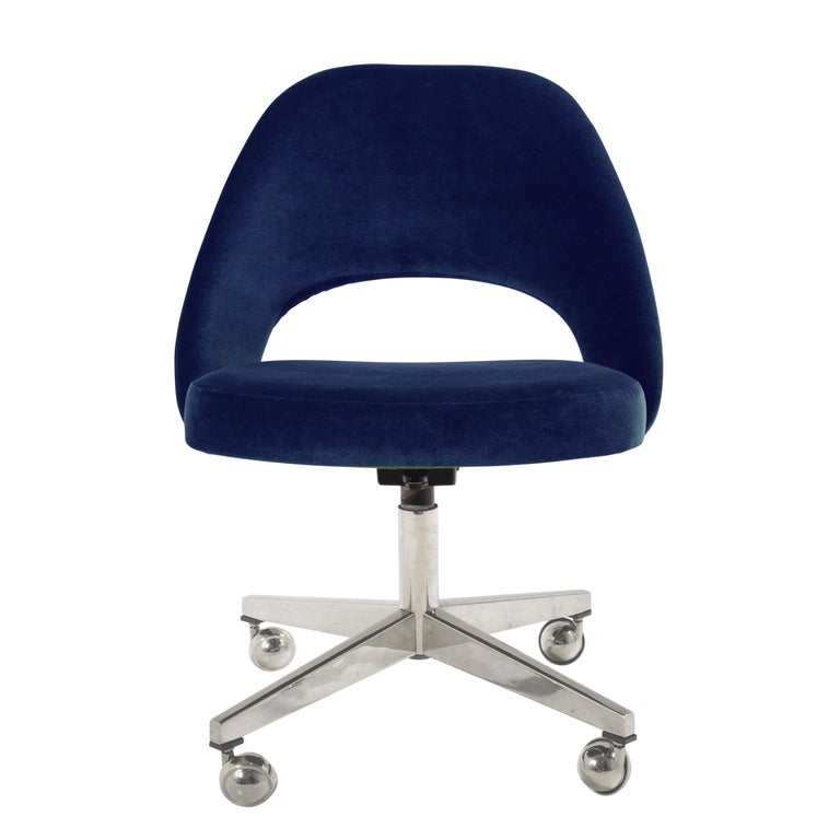 Saarinen Executive Armless Chair in Royal Blue Velvet, Vintage
