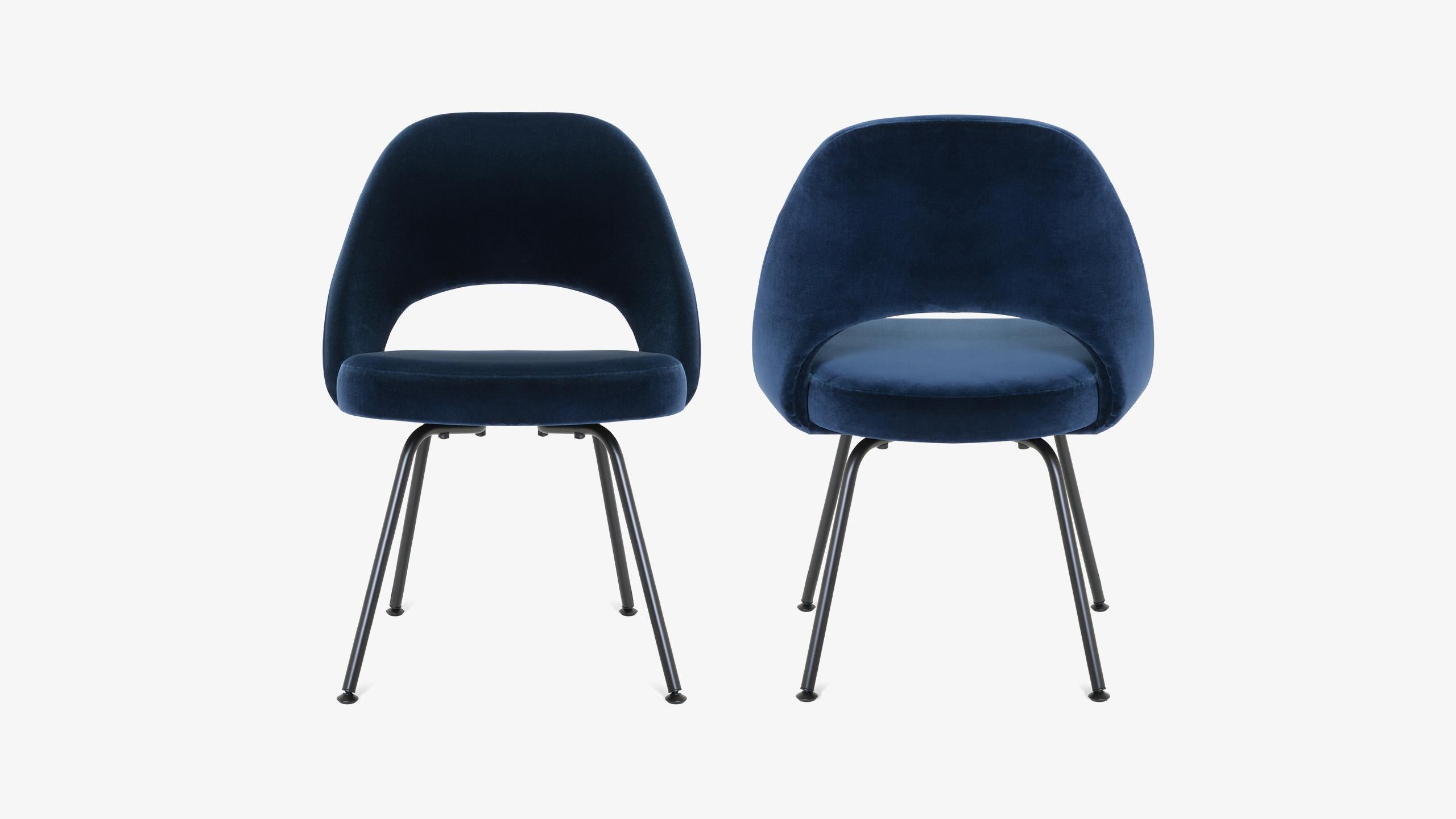 Mid-Century Modern Saarinen Executive Armless Chairs in Navy Velvet, Obsidian Matte For Sale