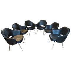 Saarinen Executive Chairs