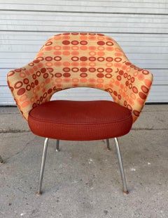 Saarinen for Knoll Executive Arm Chairs in Custom Order Contemporary Fabric