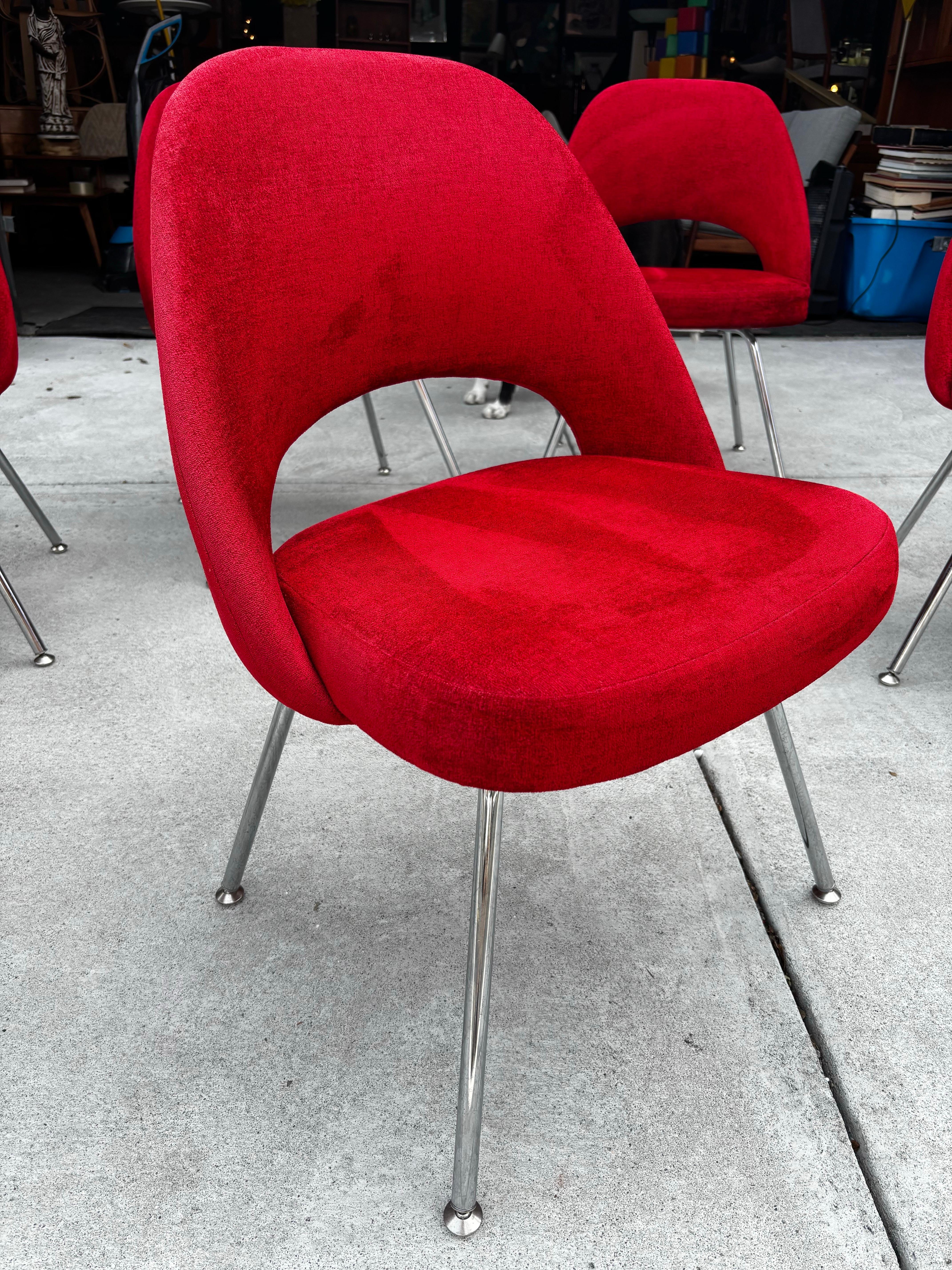 Tissu d'ameublement Saarinen for Knoll Executive Side/ Dining Chairs, Set of 6 en vente