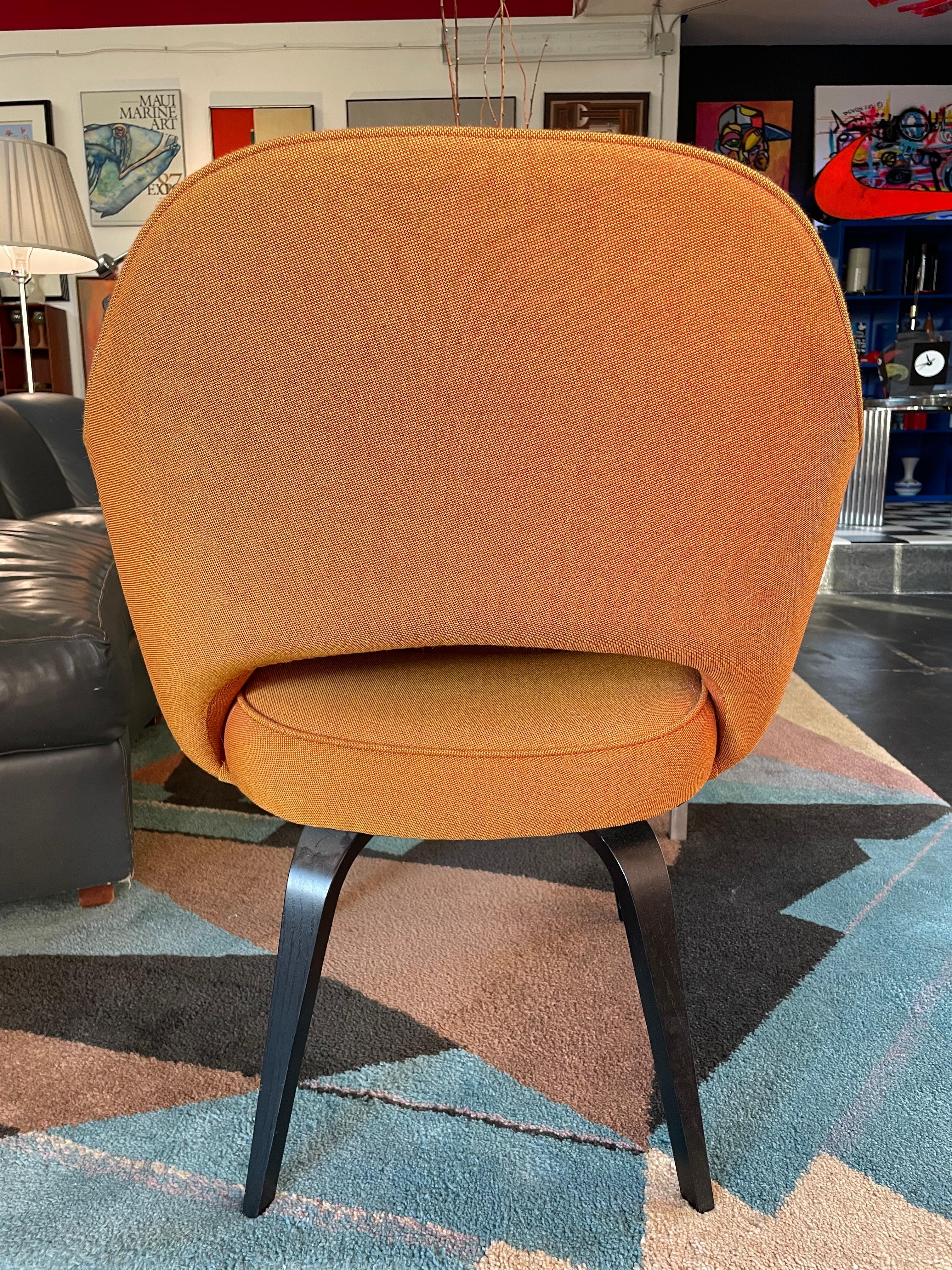 Mid-20th Century Saarinen for Knoll Executive Chairs, a Pair For Sale