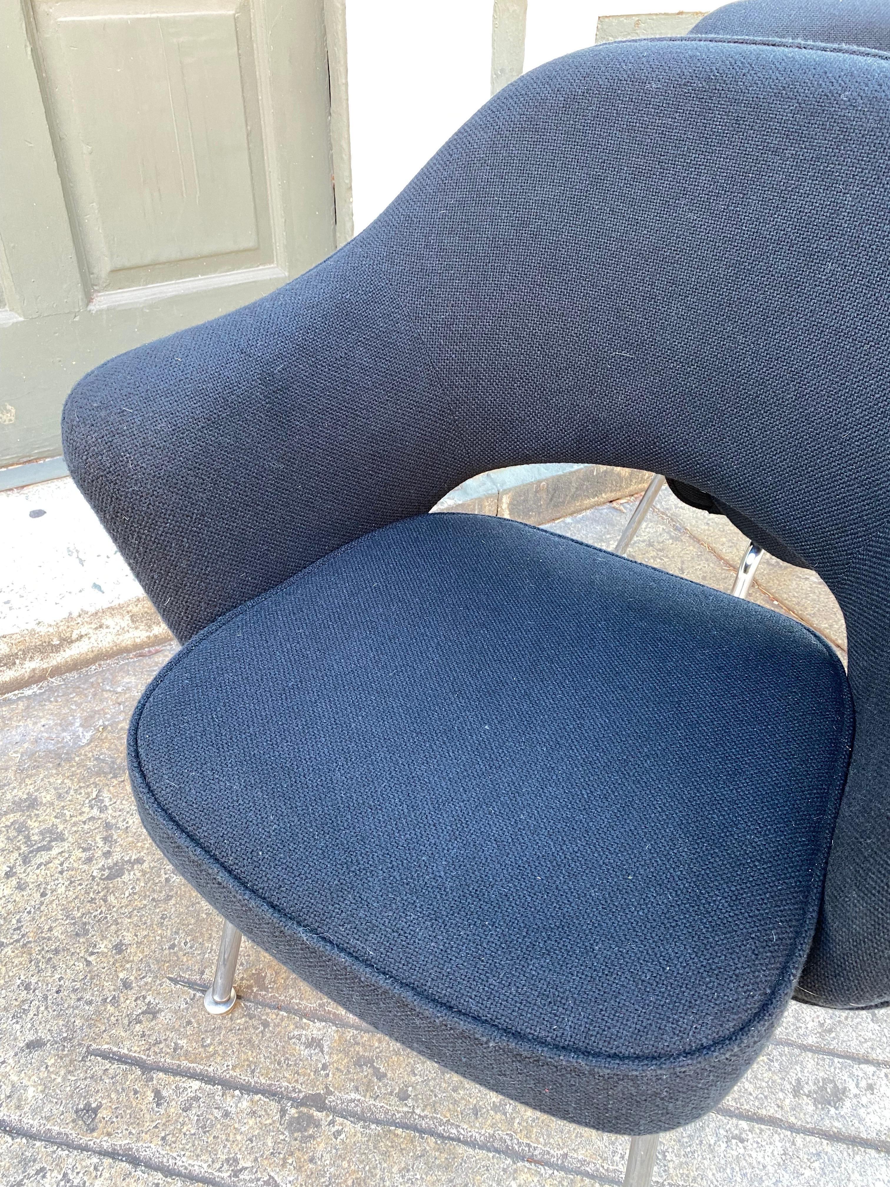 Upholstery Saarinen for Knoll Set of 4 Executive Armchairs