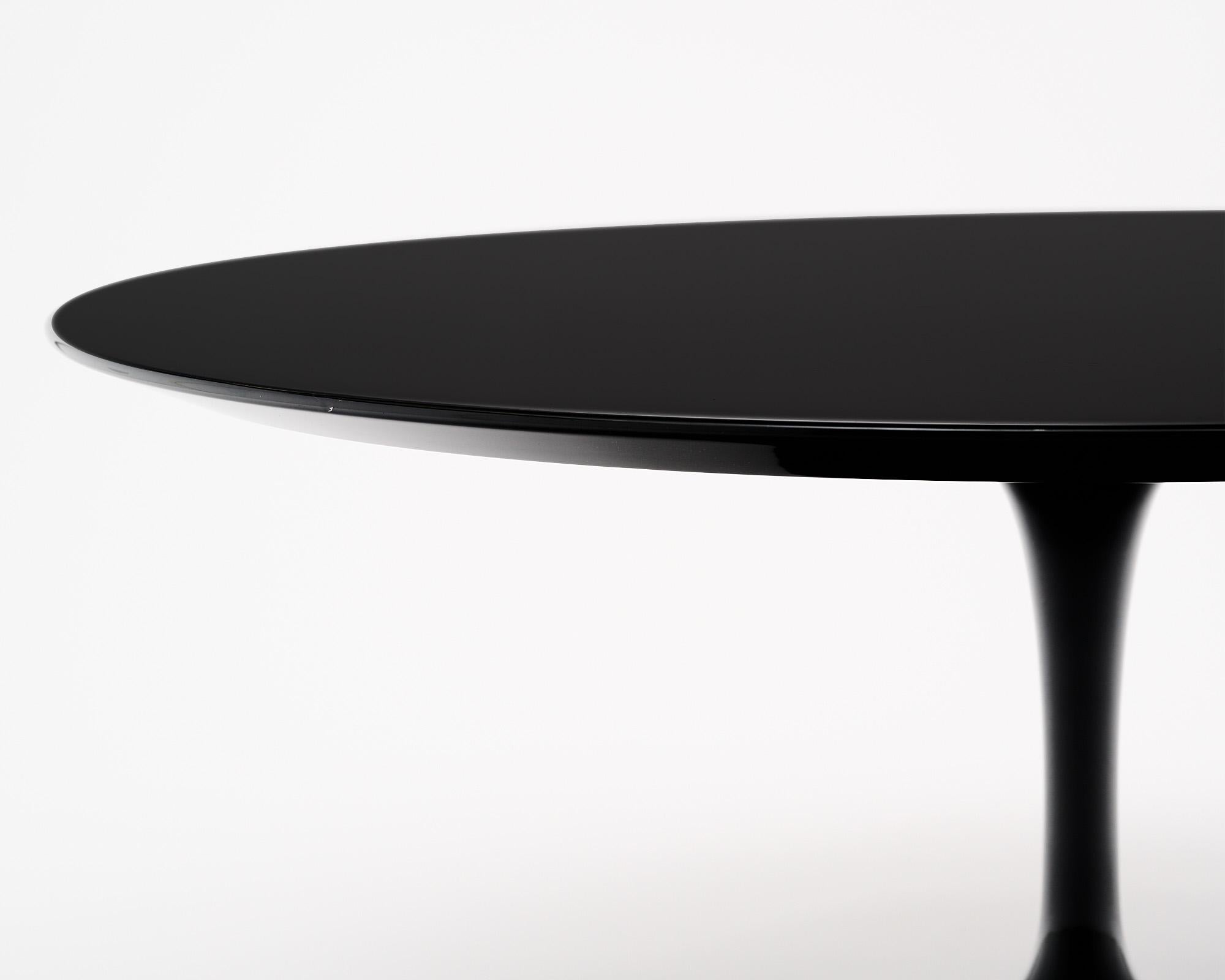 Acrylic Saarinen Knoll Coffee Table
