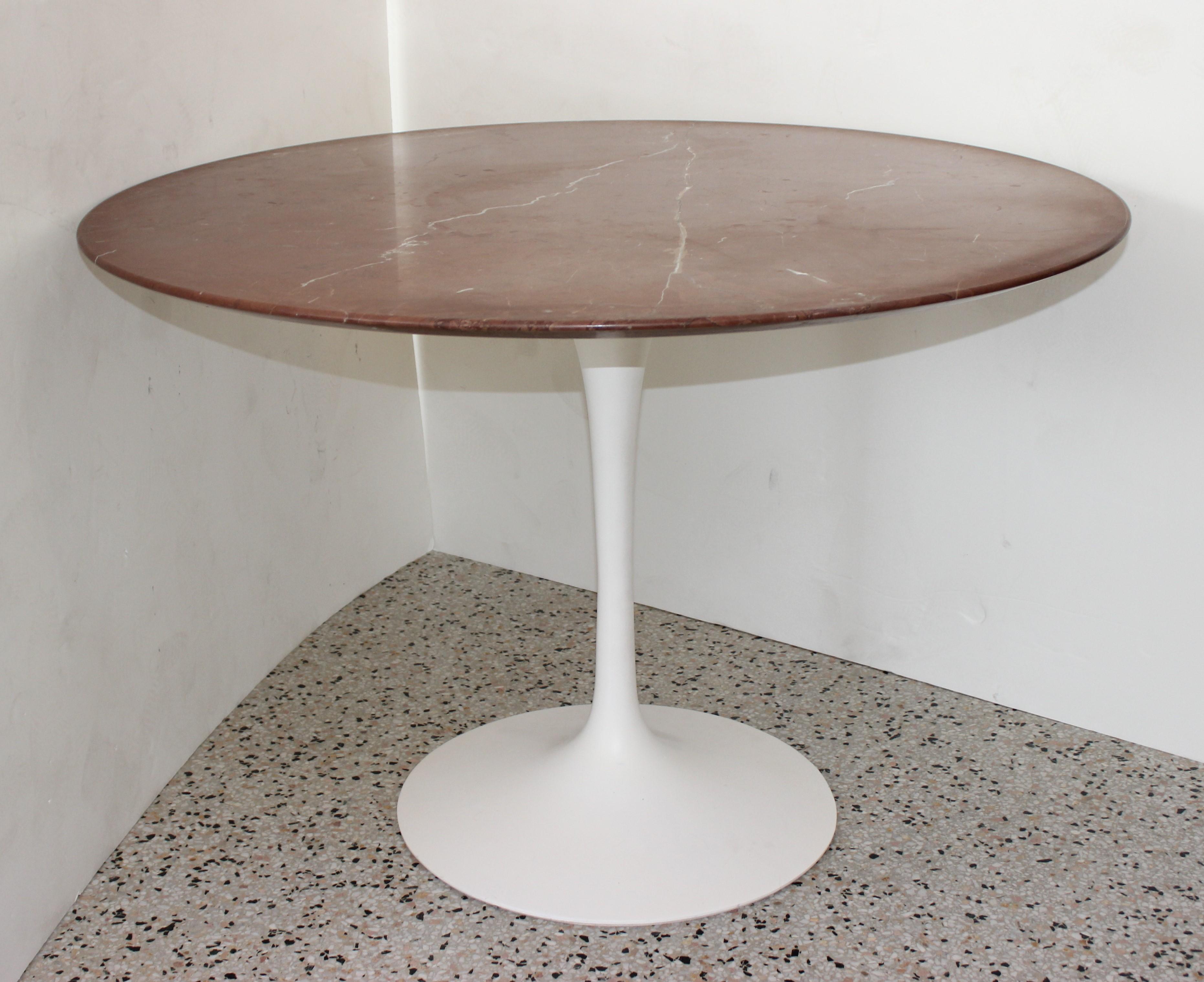 Mid-Century Modern Saarinen Pedestal Table with Rouge Marble-Top by Knoll