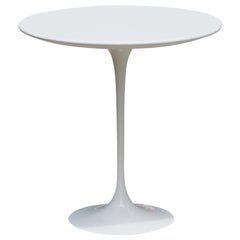 Saarinen Pedestal "Tulip" Table in Laminate by Eero Saarinen for Knoll