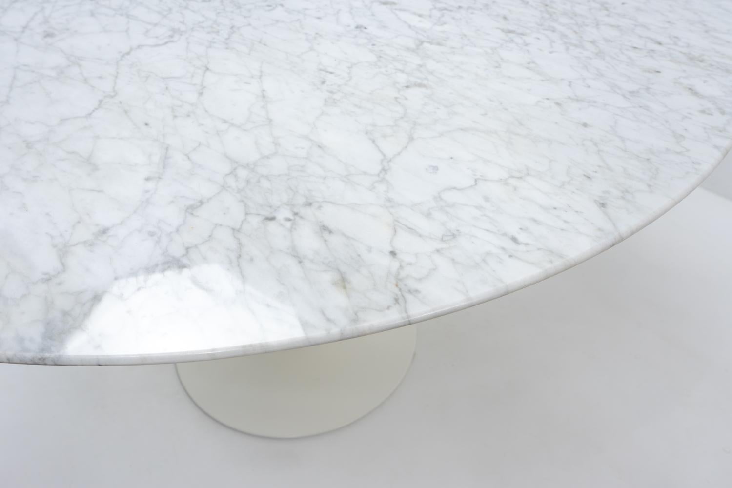 Saarinen Round Marble Dining Table for Knoll, 1970s For Sale 2