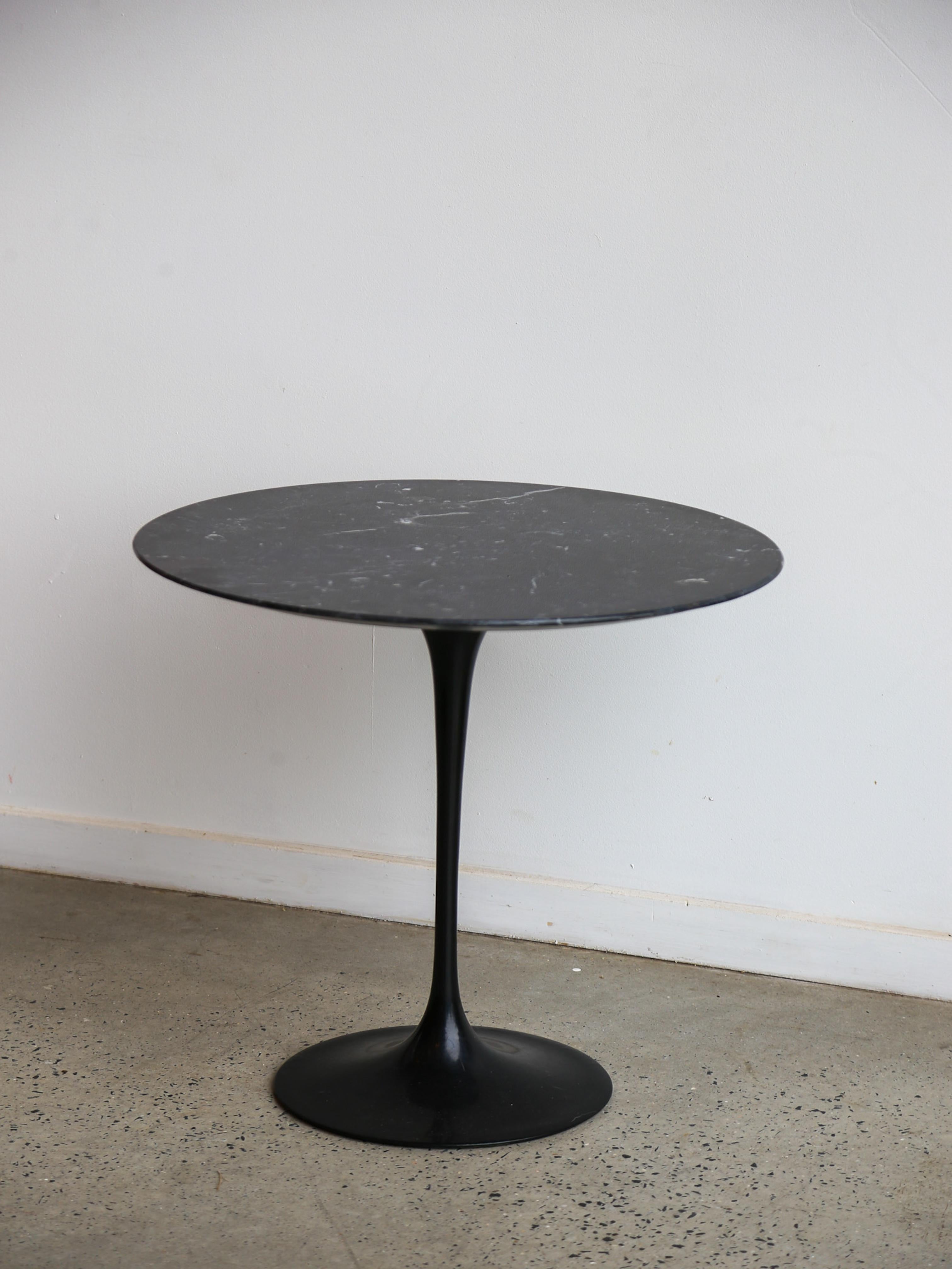 Plastic Saarinen Side Table by Eero Saarinen for Knoll Black Marble
