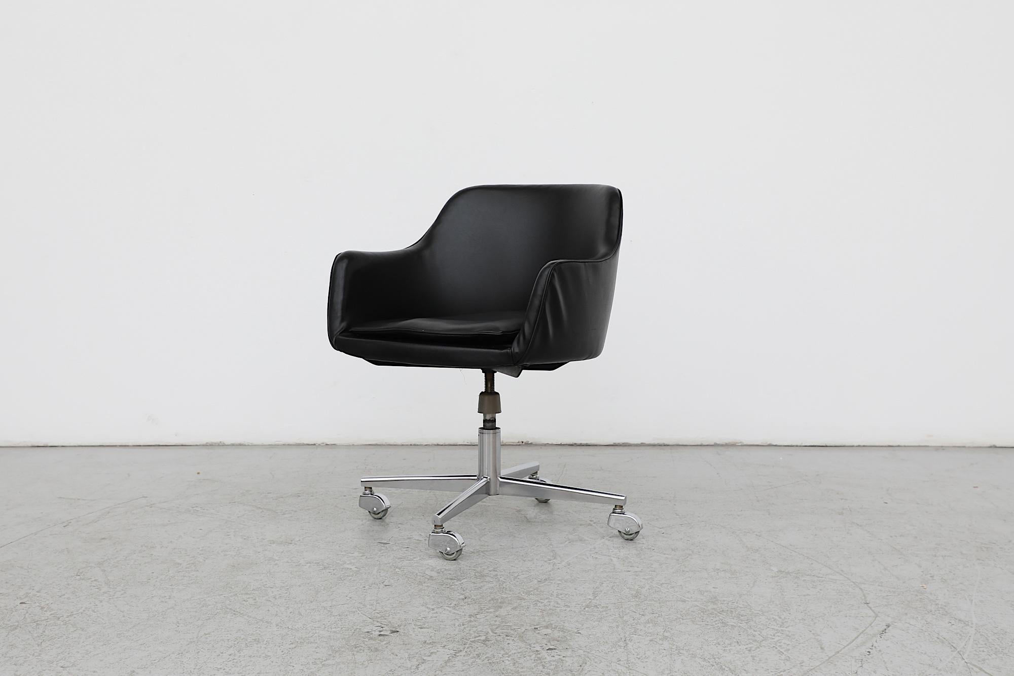 Saarinen Style Black Faux Leather Rolling Office Chair 13