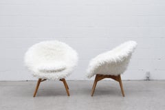 Saarinen Style Faux Fur Bucket Chair by Miroslav Navratil
